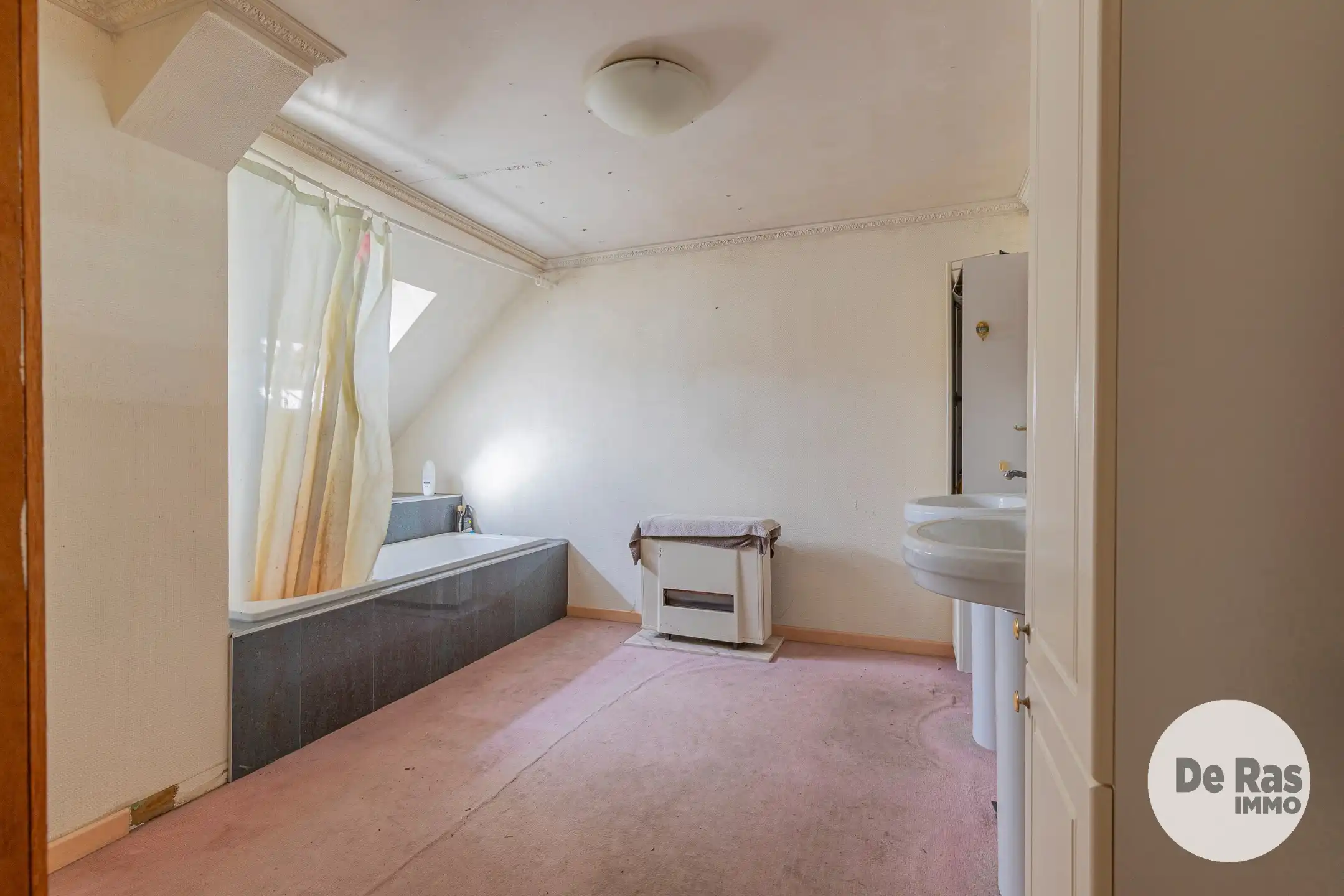 LEDE – Ruime rijwoning met garage op centrale ligging foto 16