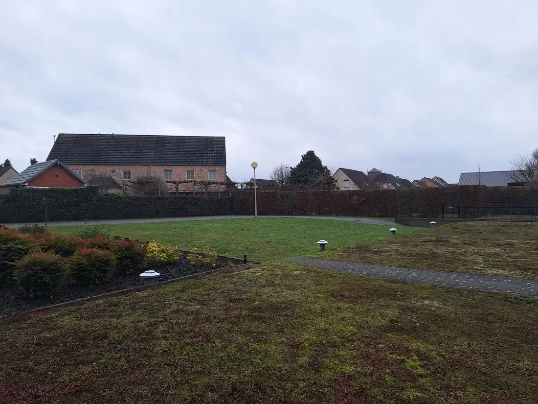 Centraal gelegen gelijkvloers appartement te Koersel foto 20