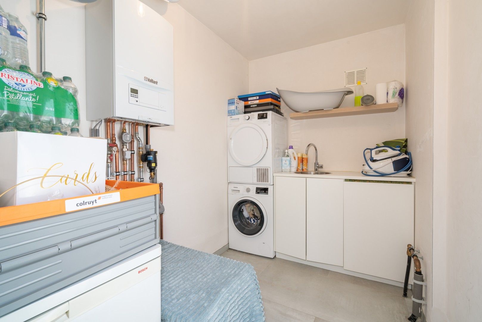 Lichtrijke, volledig gerenoveerde woning op rustige locatie met vlotte bereikbaarheid foto 15