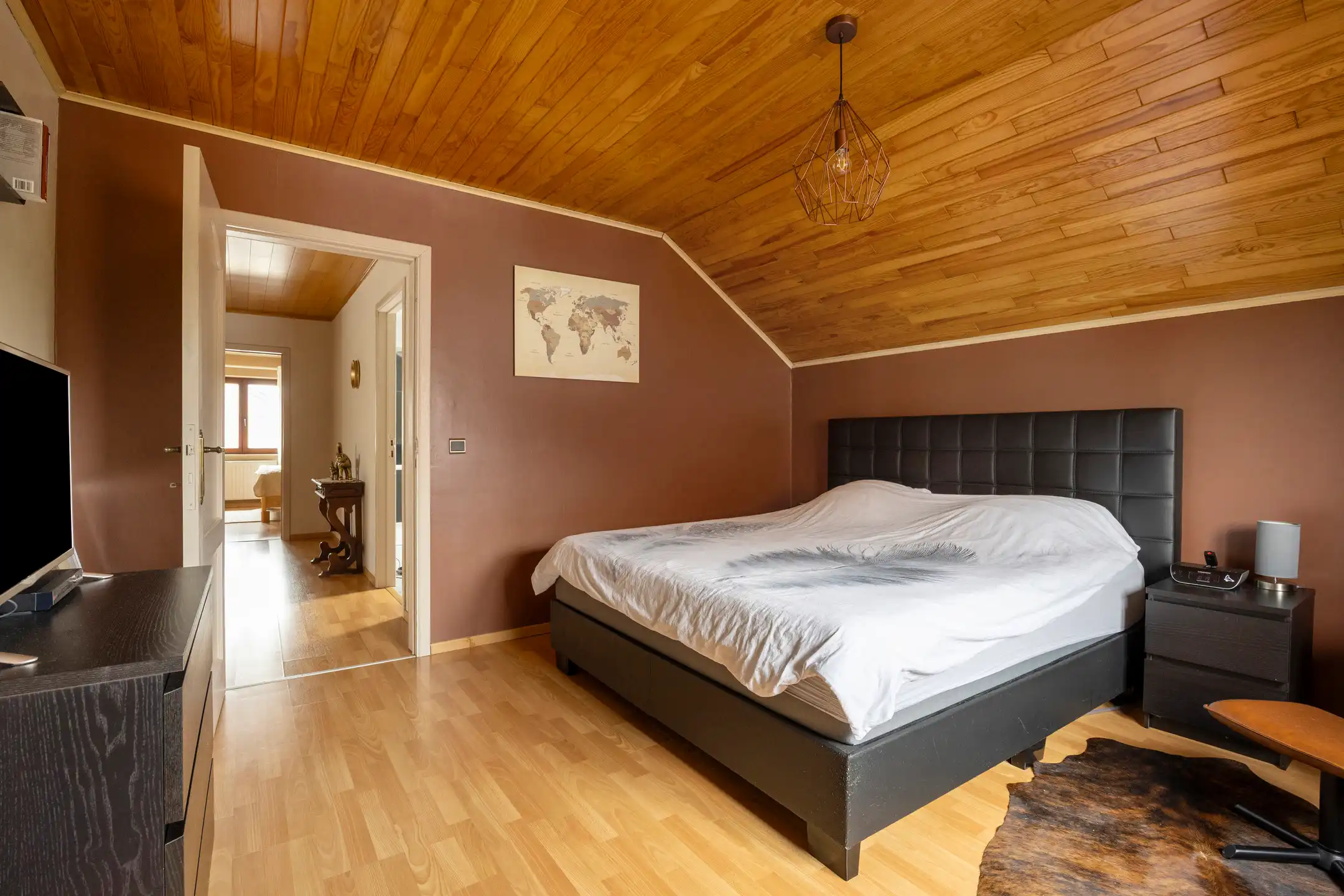 Instapklare vrijstaande woning op ruim perceel foto 14