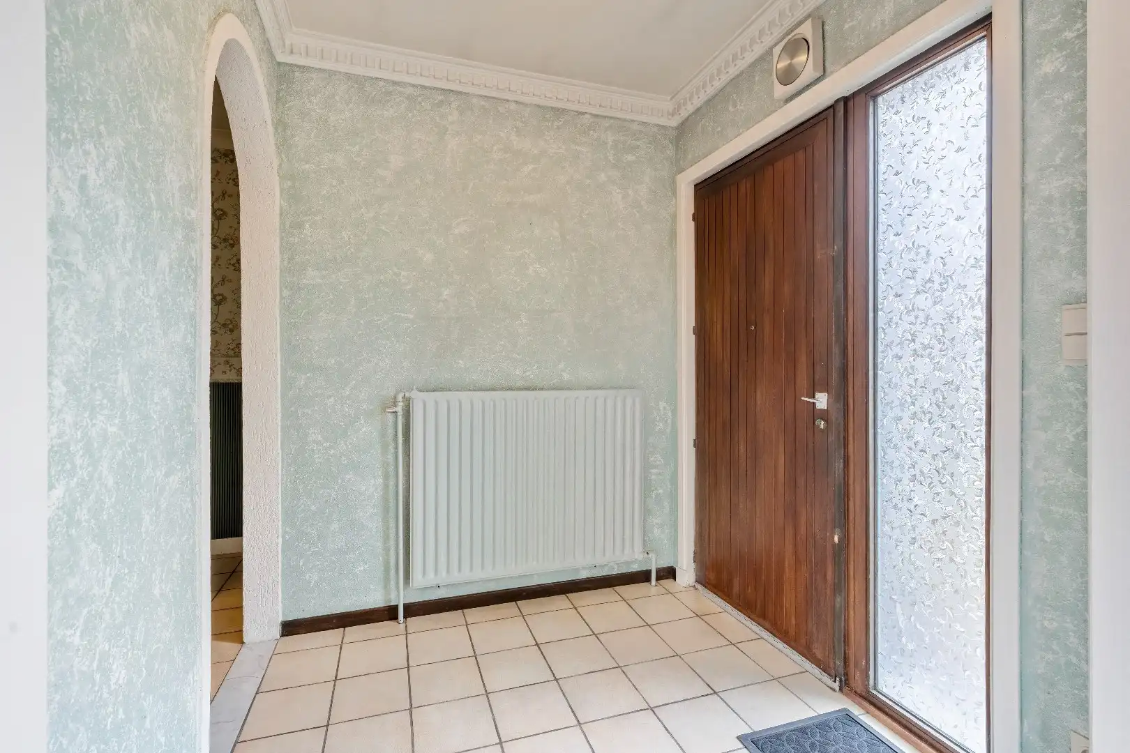  Te renoveren karakteristieke bungalow, 3 Slpk, ruime kelder met garage, op toplocatie foto 12