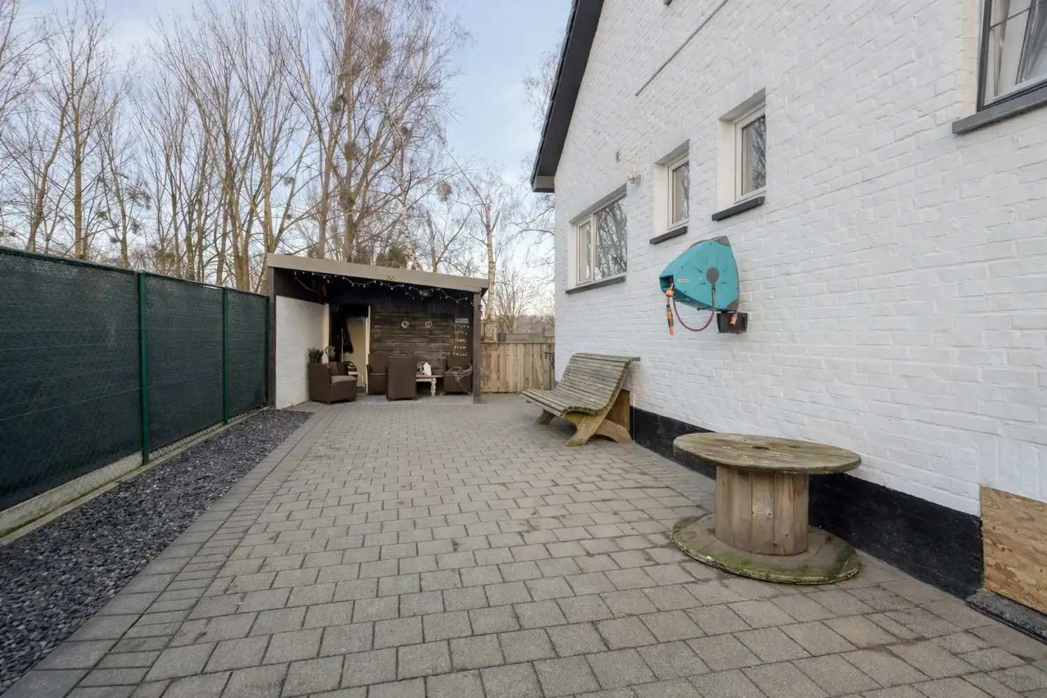 Charmante split-level woning met 3 slaapkamers en ruime tuin in Kotem, Maasmechelen. foto 21