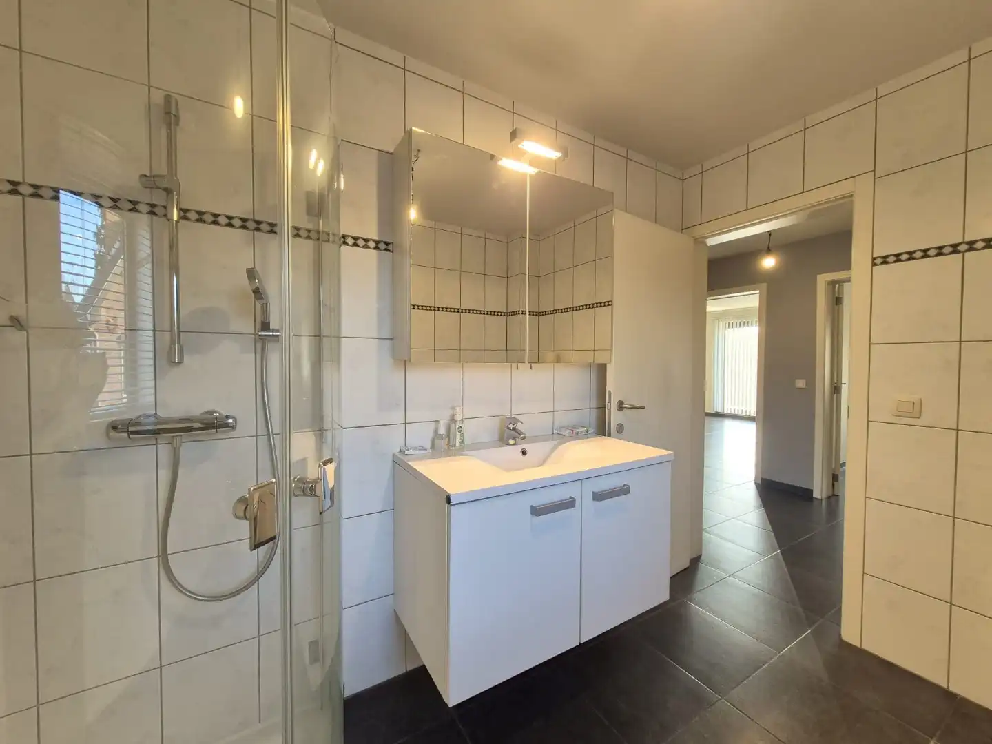 Gunstig modern appartement te Helchteren foto 13