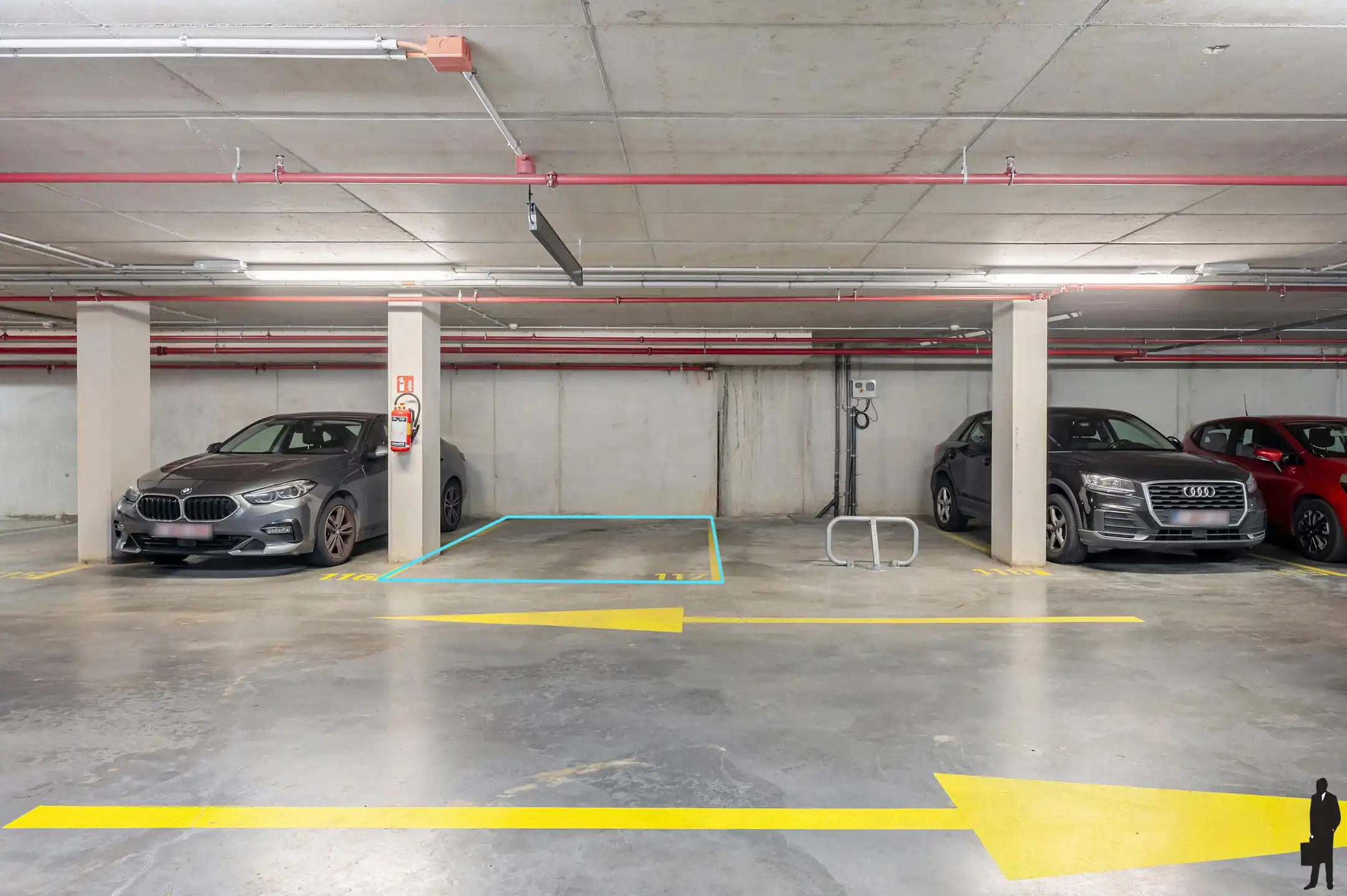 Instapklaar gelijkvloers appartement met zonnige tuin foto 19