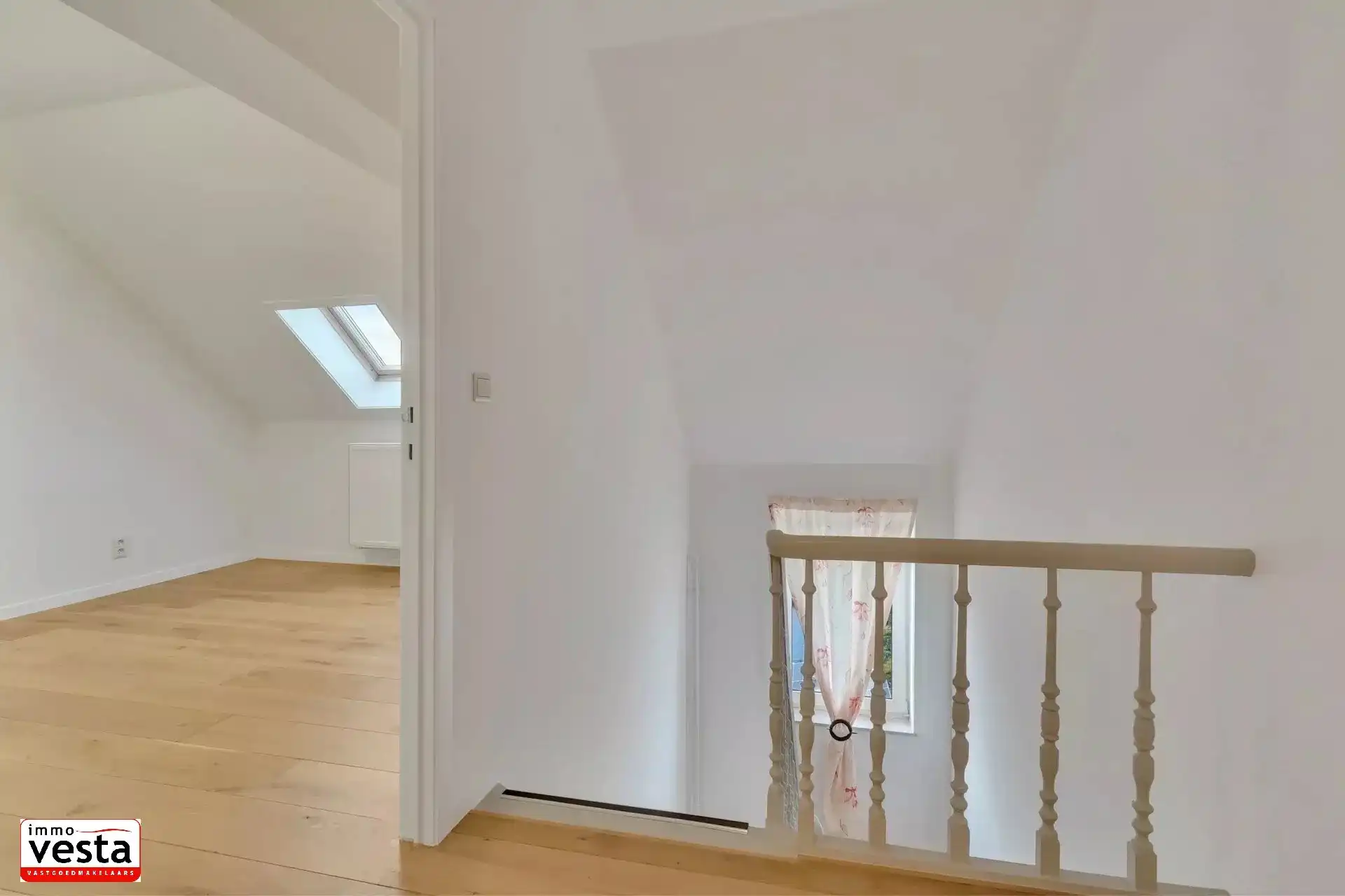 Goed gelegen, energetisch gerenoveerde stadwoning foto 19