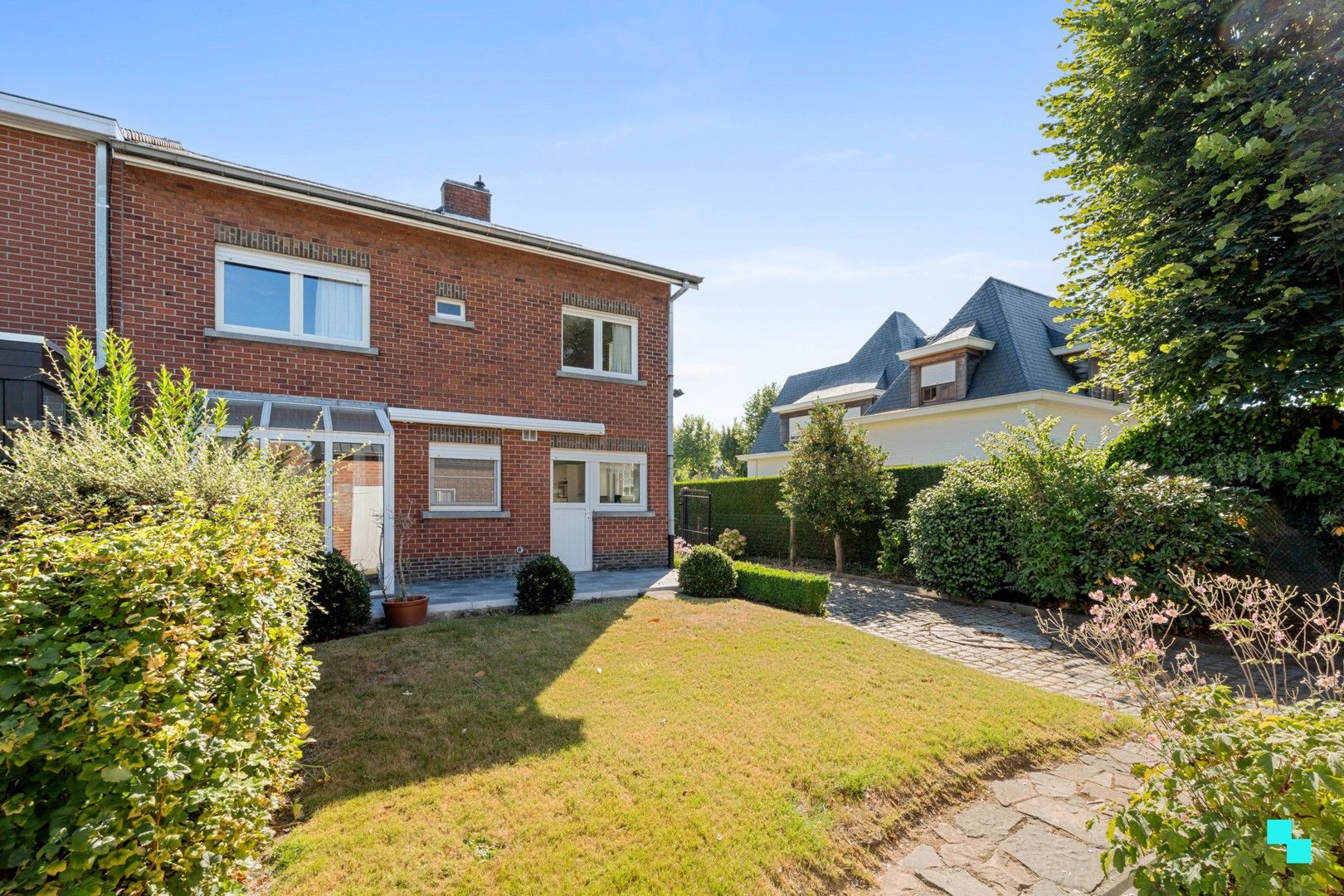 Gezellige HOB met drie slaapkamers te Ingelmunster foto 2