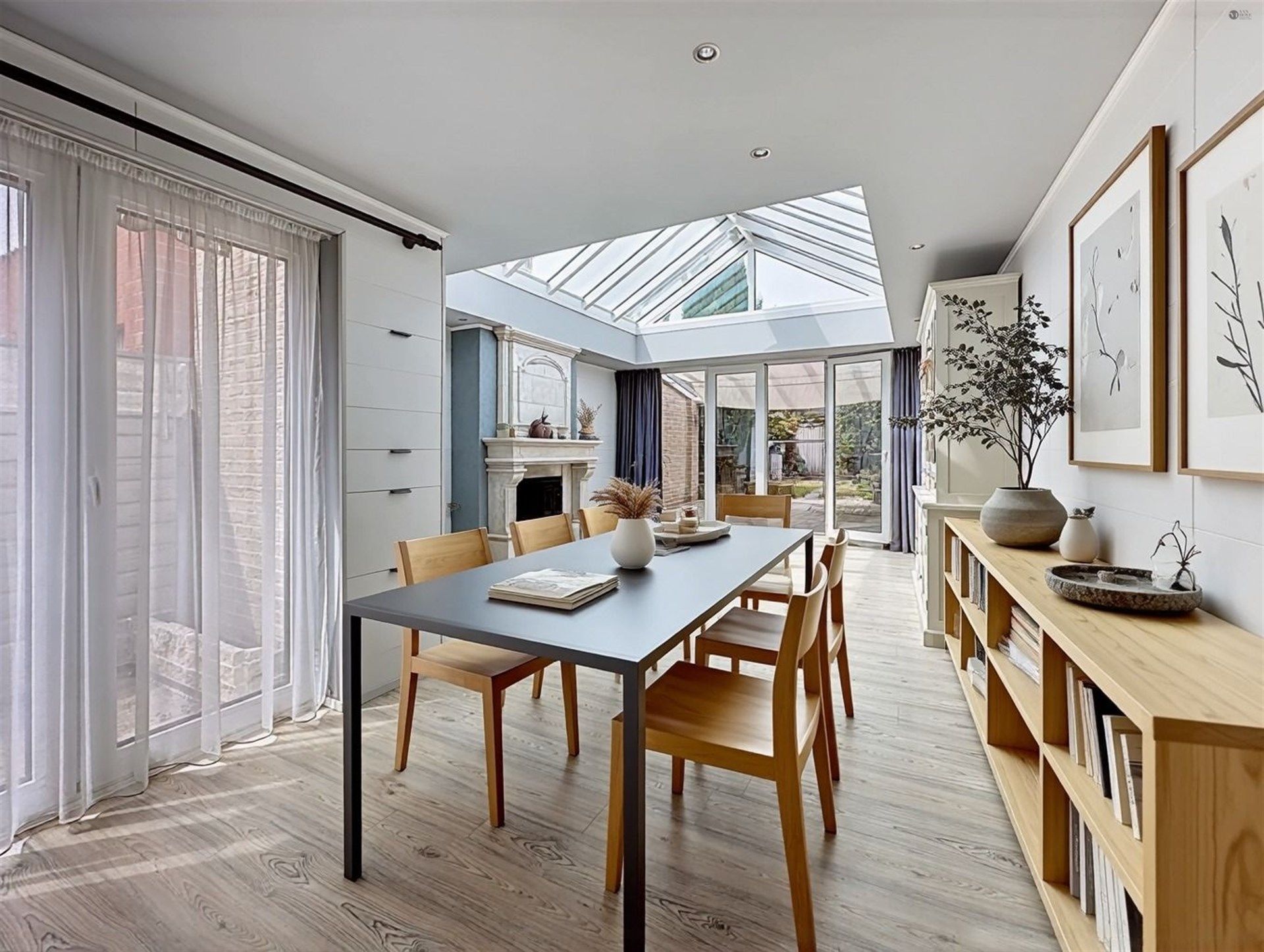 Instapklare energiezuinige woning met 4 slp en garage  foto 2