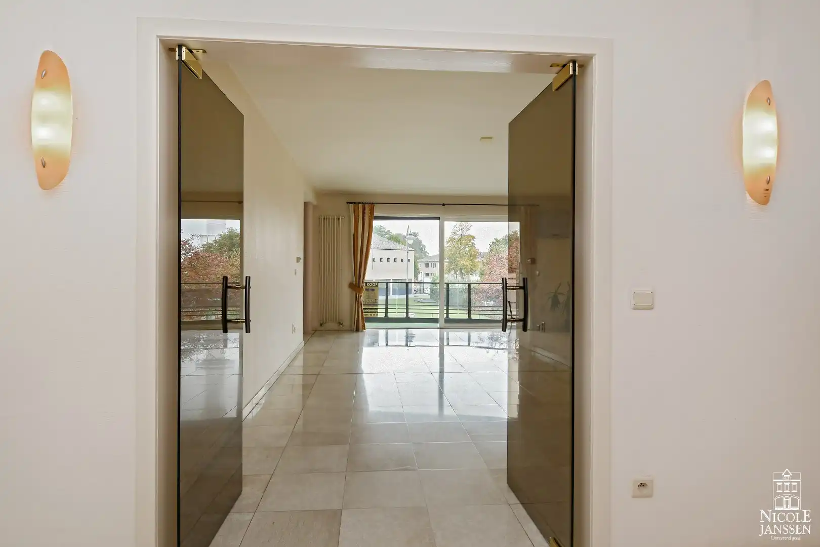 Ruim appartement met overdekt terras, autostandplaats en kelderberging  foto 4