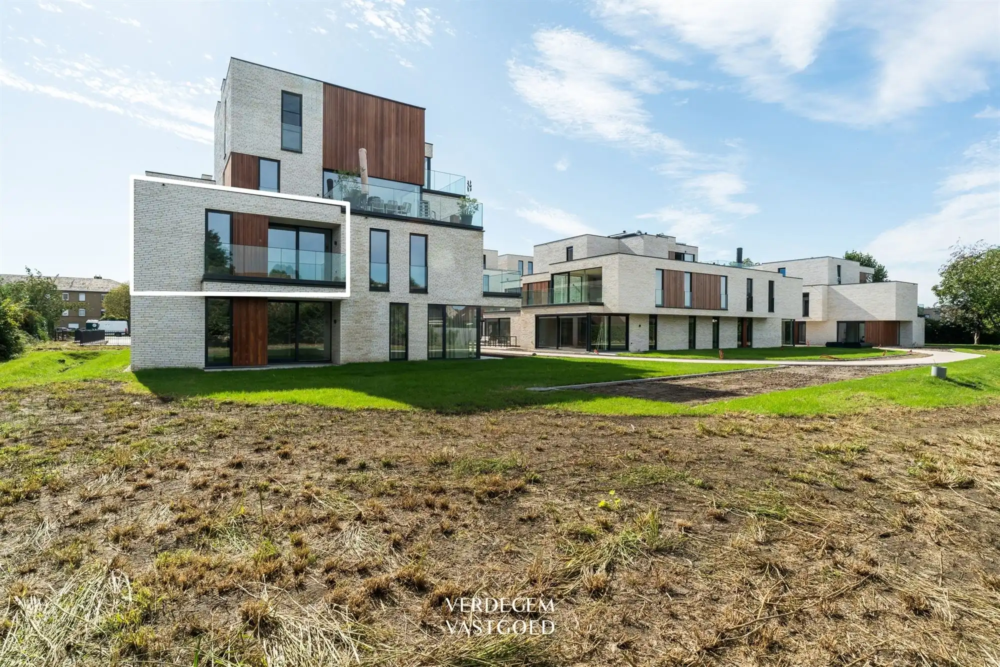 Nieuwbouwappartement met 1 slaapkamer, terras en ondergrondse parkeerplaats foto 12