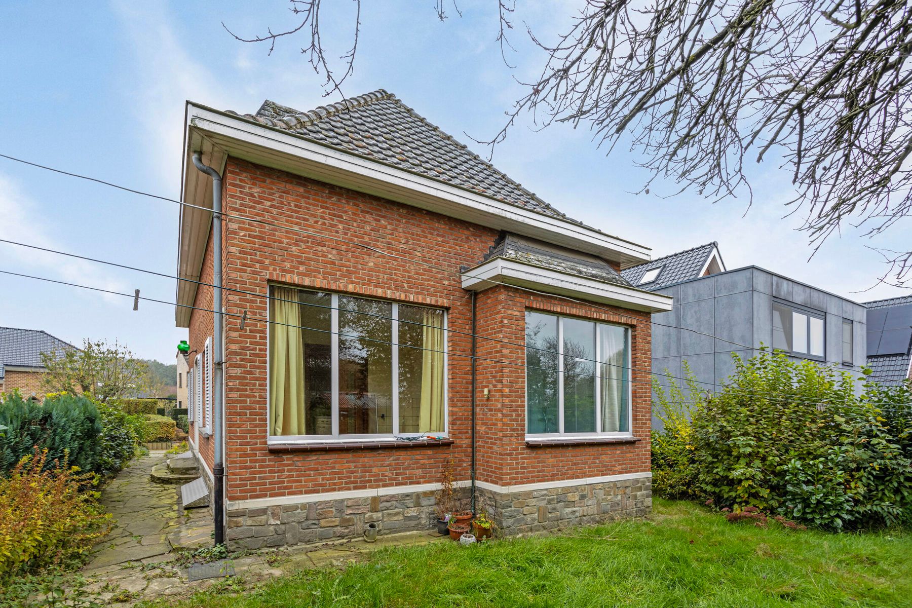 Rustig gelegen viergevelwoning met grote tuin foto 22