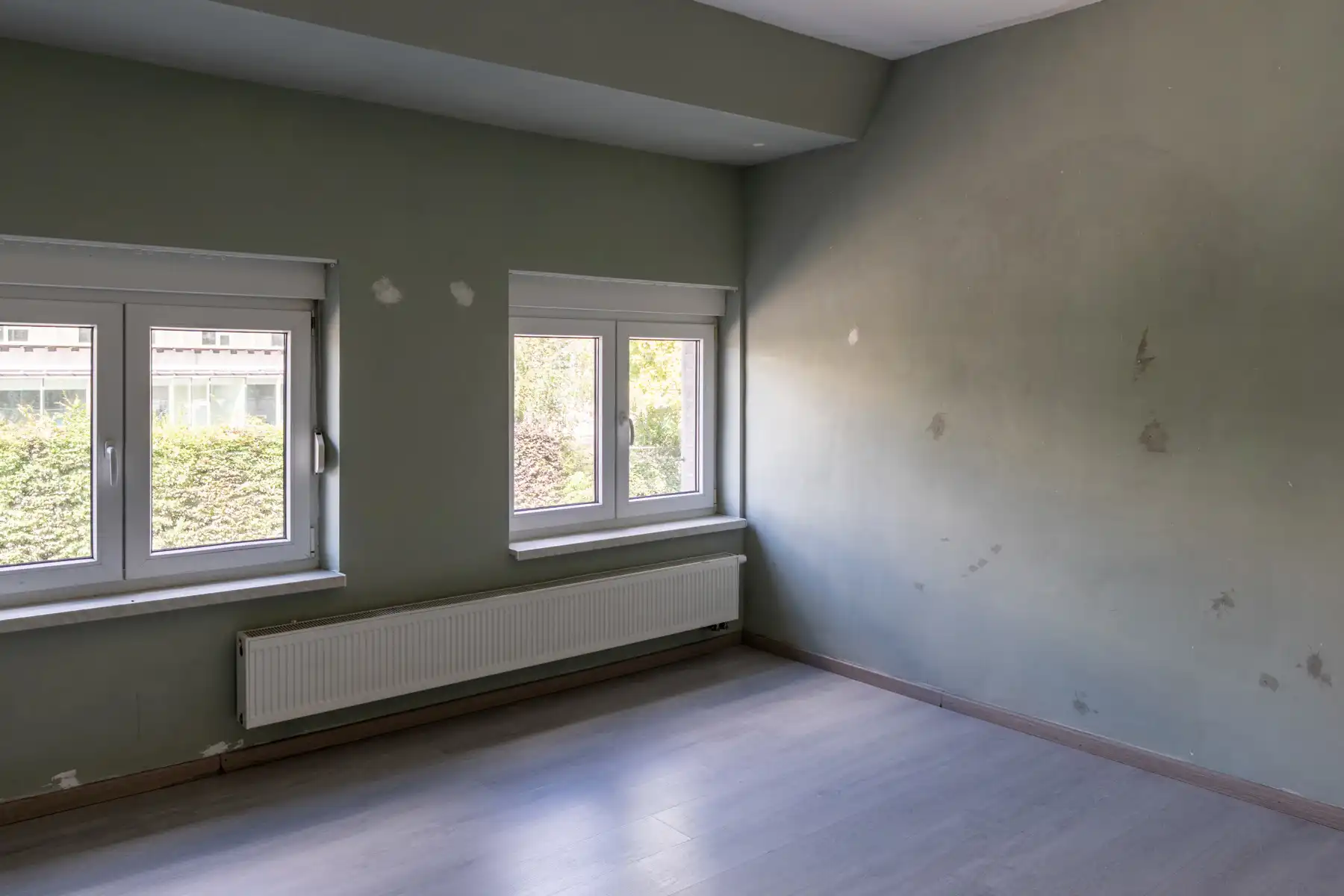 Instapklare starterswoning met 3 slks. centrum Lokeren foto 21