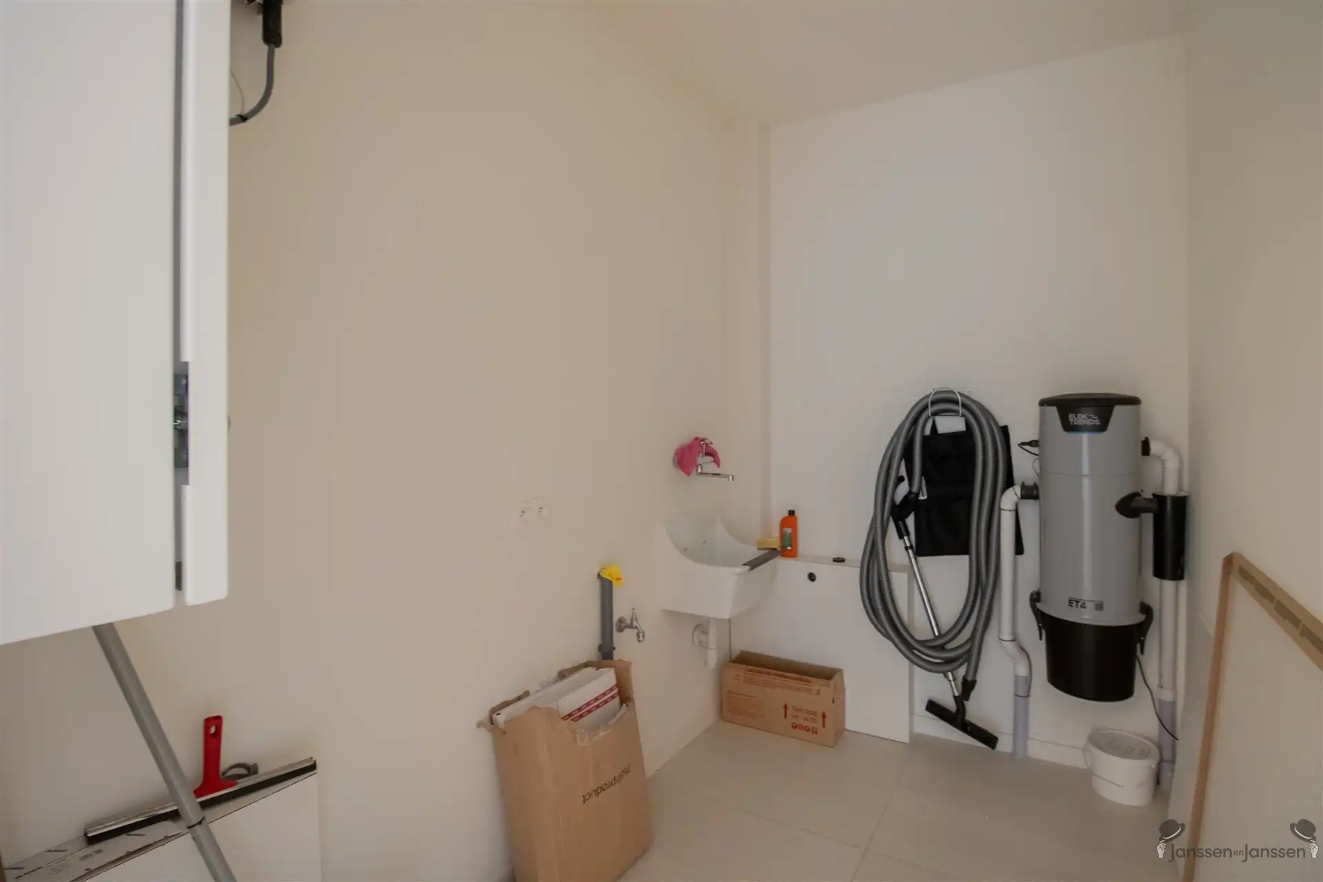 Nieuwbouwwoning HOB met 2 tot 3 slaapkamers met luxueuze afwerking. foto 4