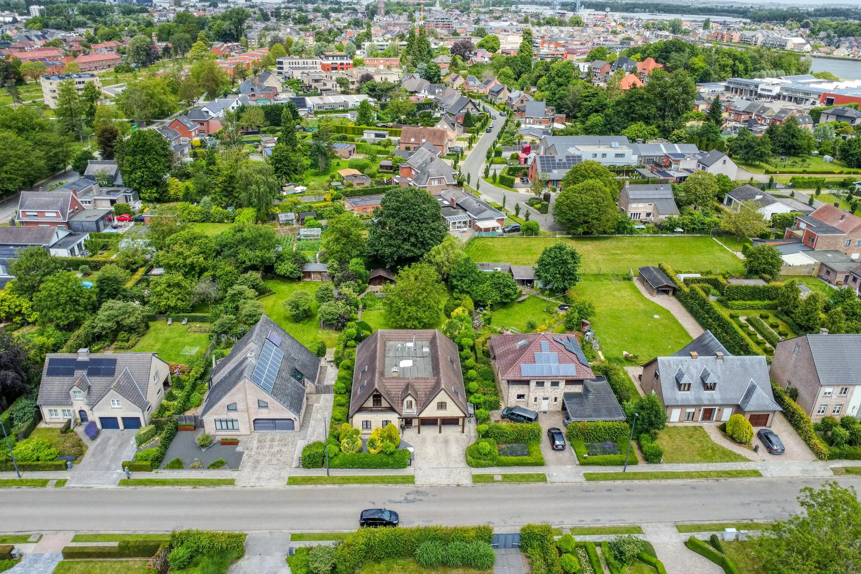 Karaktervolle woning te koop op toplocatie in Willebroek foto 28