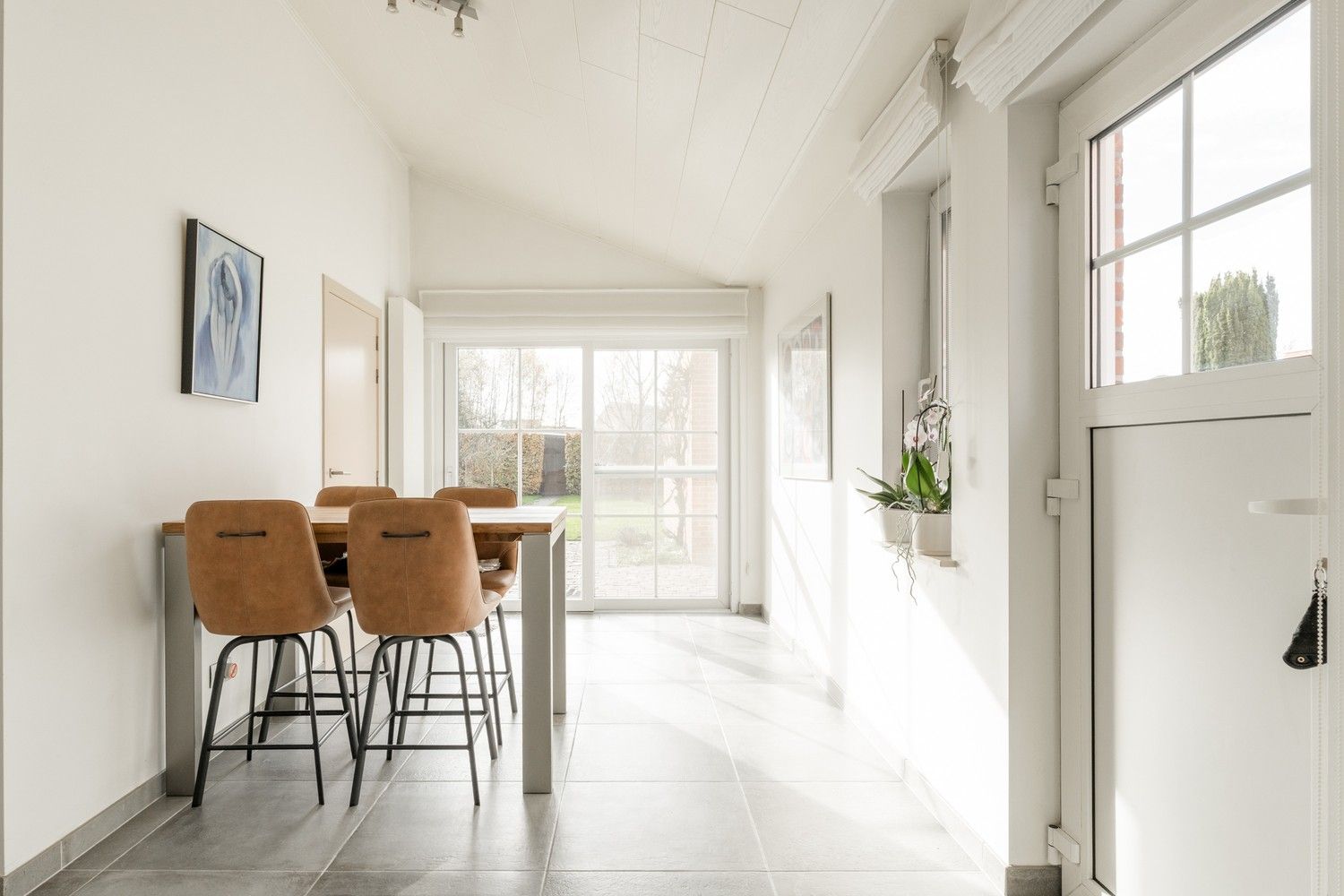 Charmante en instapklare woning met 2 slaapkamers in hartje Hamont foto 10