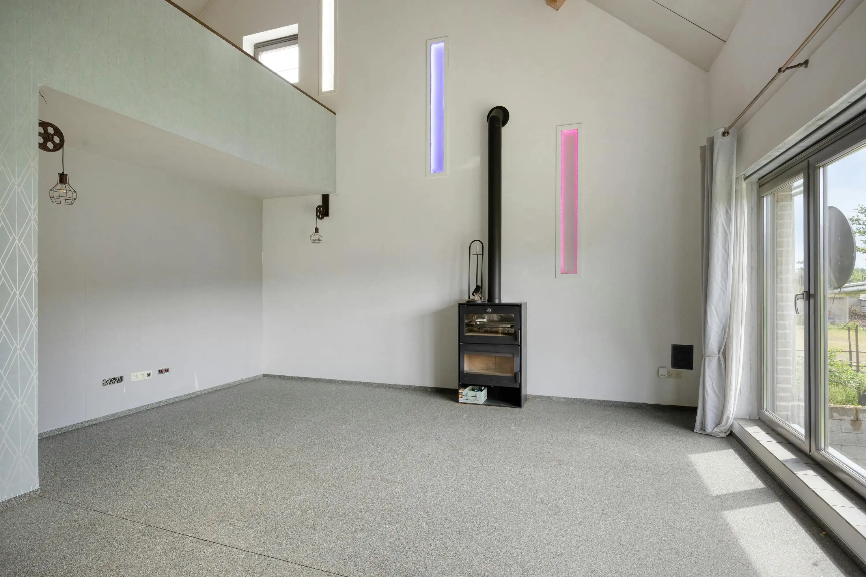 Recente woning met mooie tuin en mogelijkheid tot 2 woonentiteiten foto 3