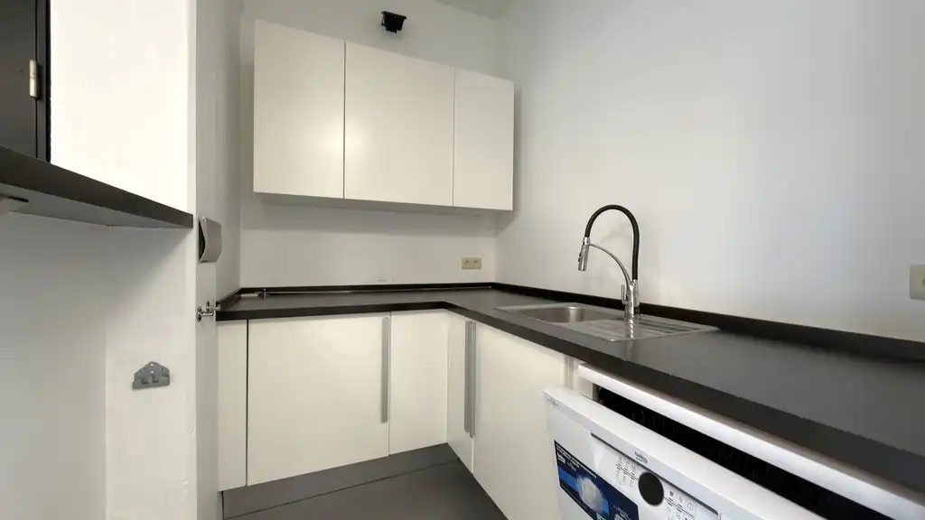 Kantoor met terras te huur aan het Zuid in Antwerpen foto 10