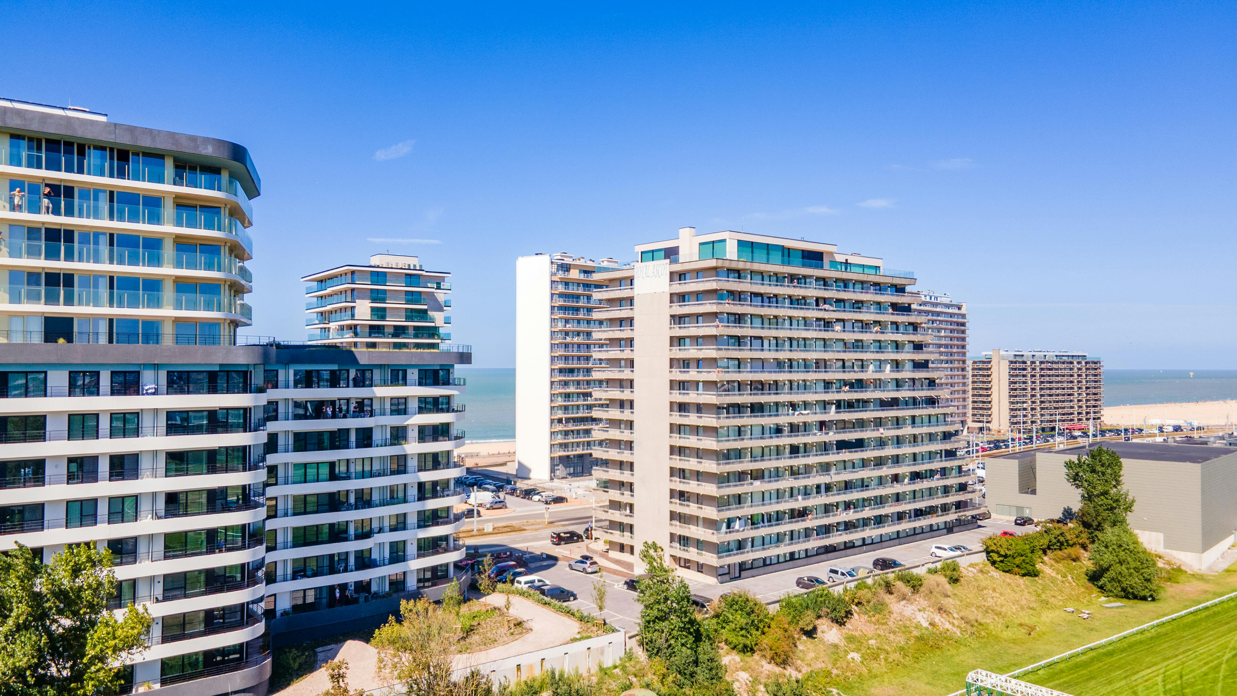 Prachtig nieuwbouw appartement met zicht op de Wellington Golf foto 25