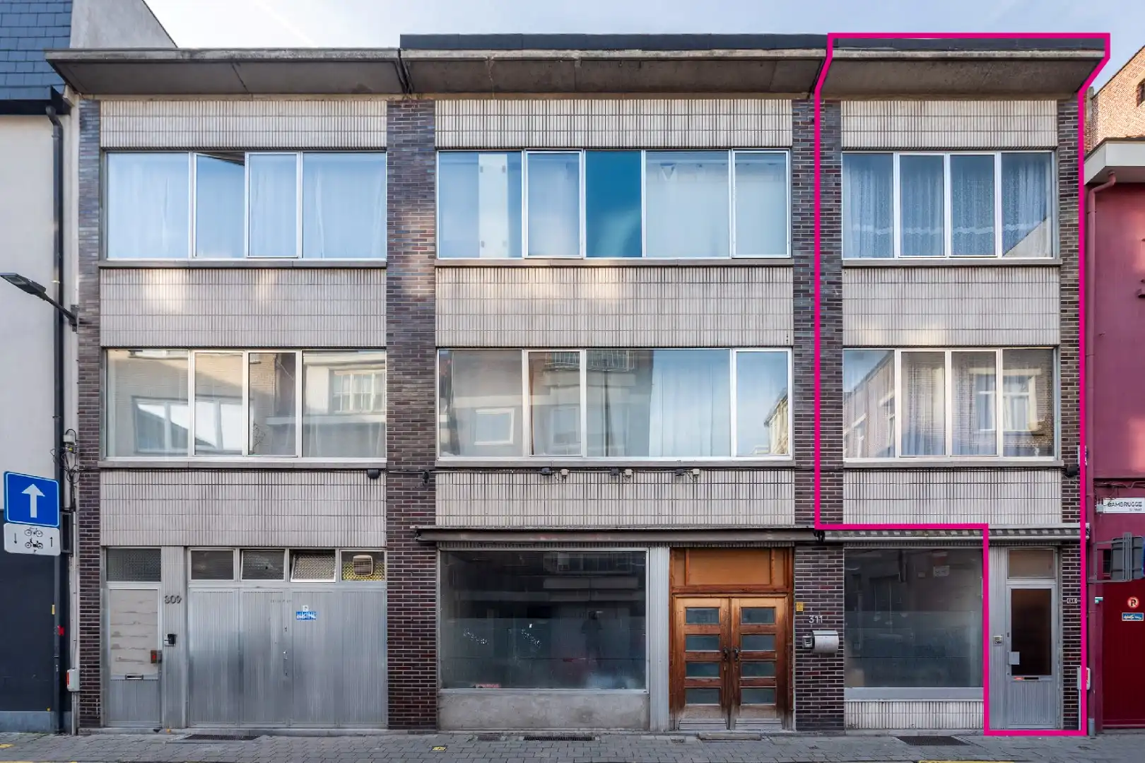 Woning met terras nabij park Spoor Noord foto {{pictureIndex}}