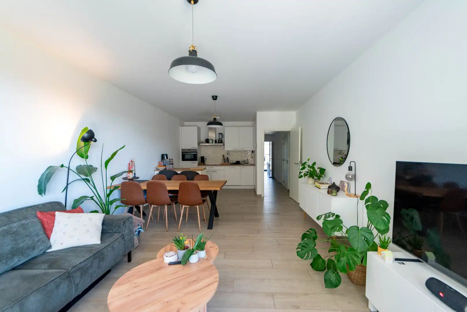 Modern 2-slaapkamer appartement met parking foto 2