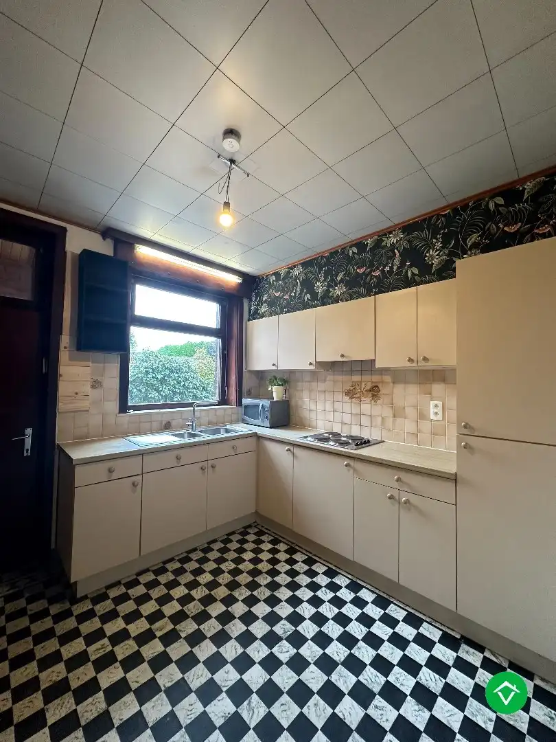 Charmante woning met tuin en garage in Werken. foto 11