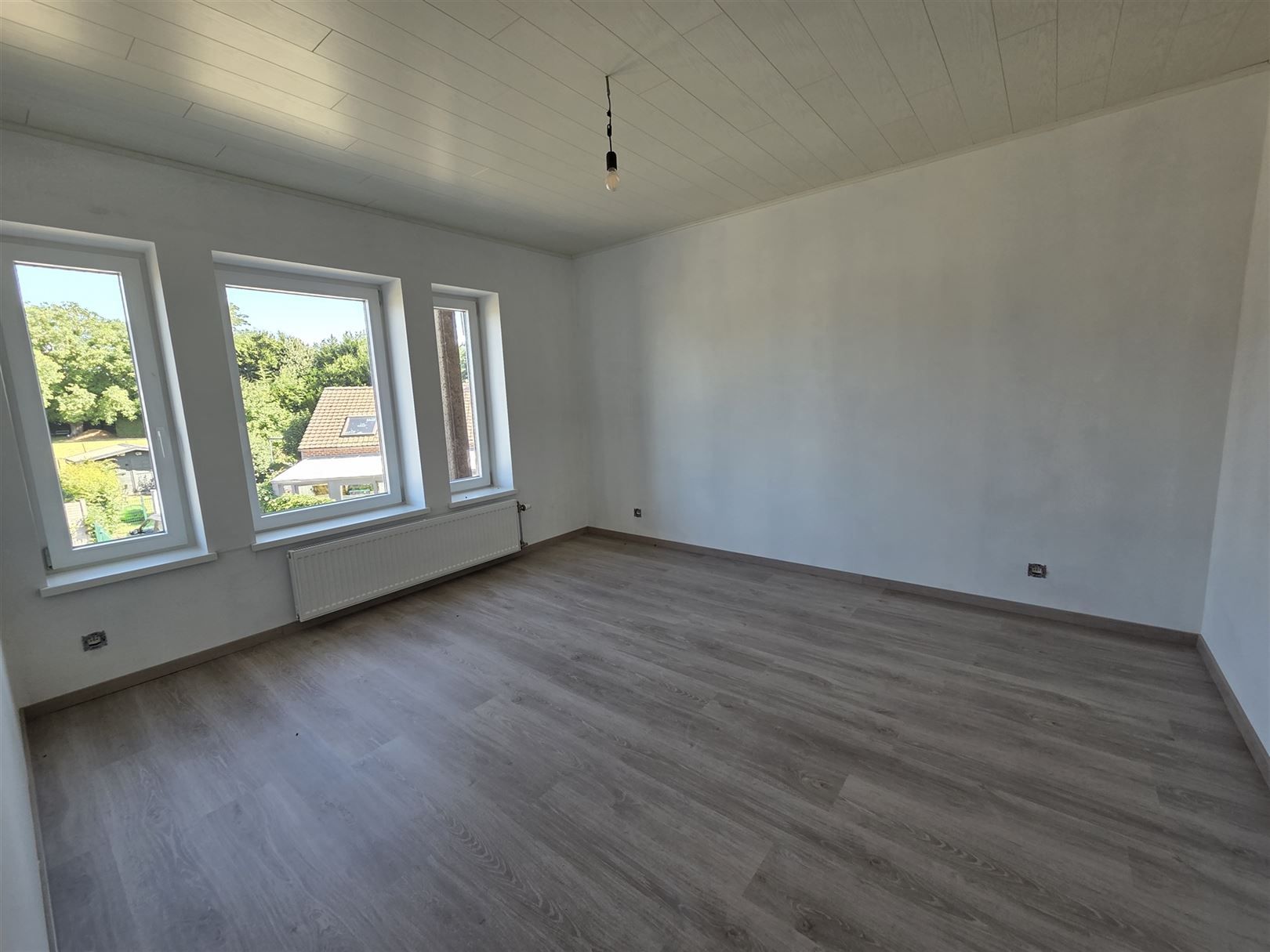 Vernieuwde woning met vele mogelijkheden!  foto 11