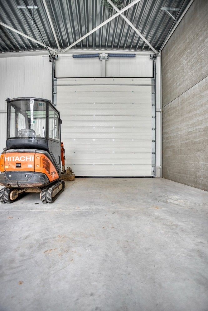 Nieuwbouwloods van 430 m² op toplocatie in Europark, Lanaken, te huur! foto 9