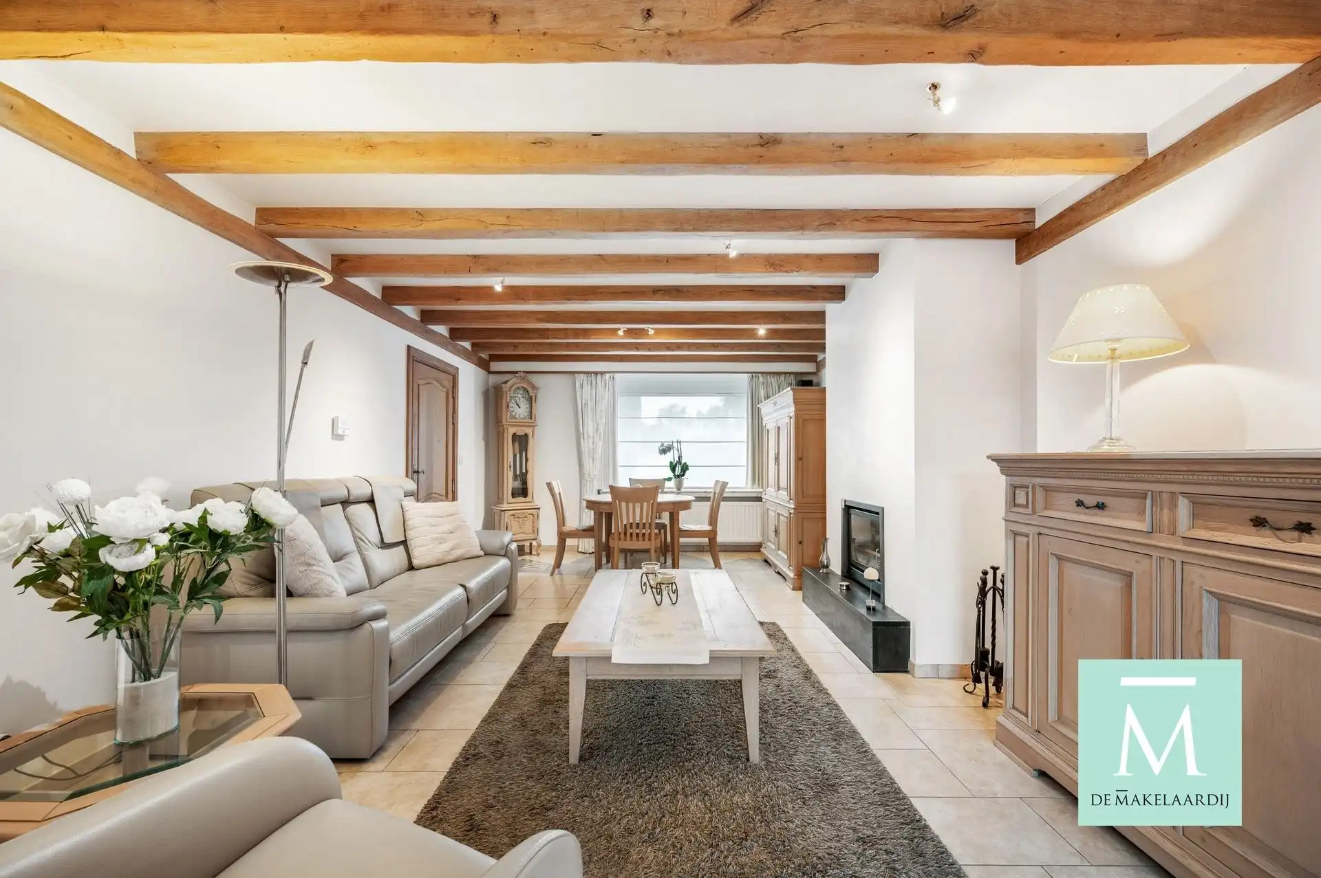 Volledig gerenoveerde woning met aangename tuin  foto 7