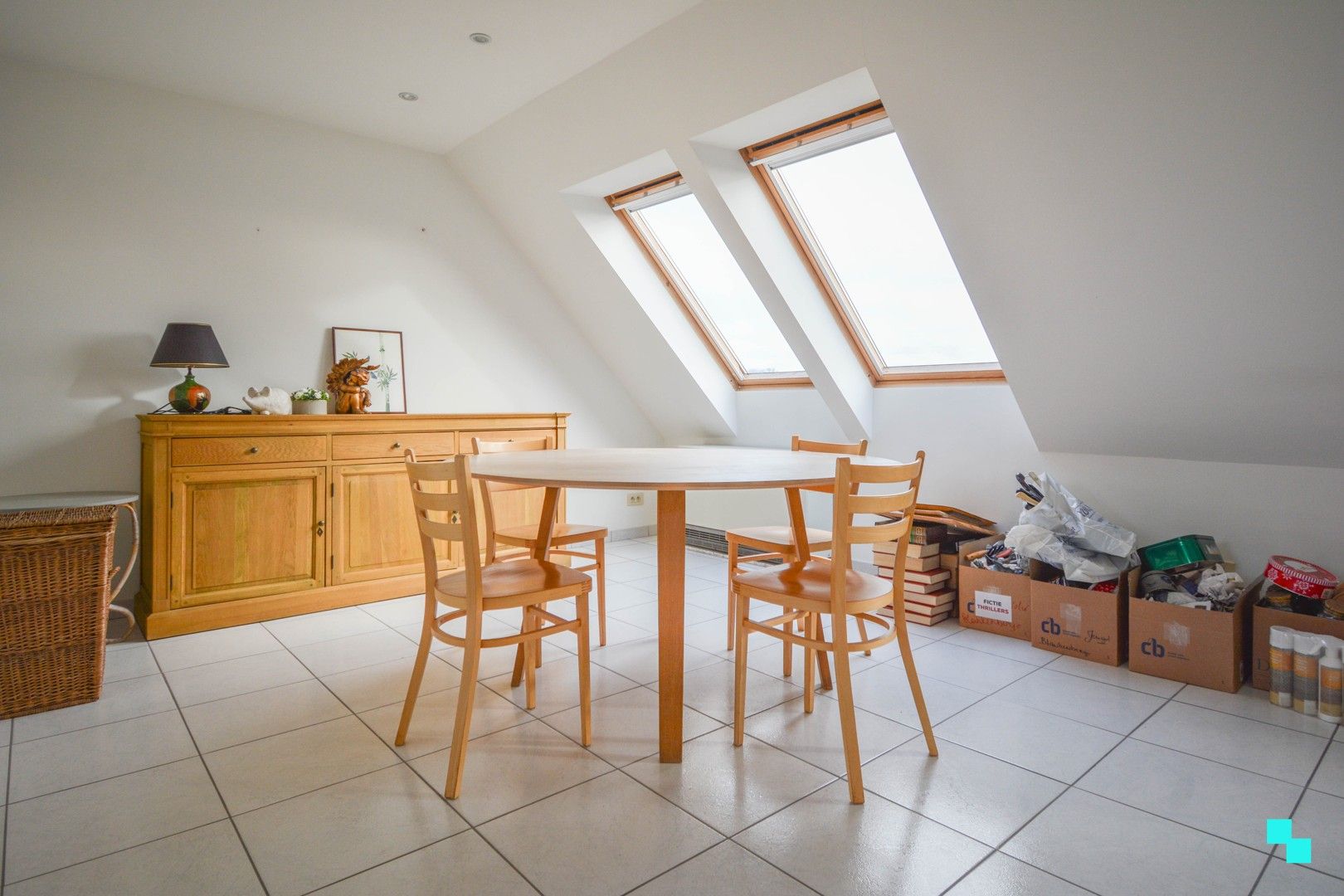 1-slaapkamer appartement met garagebox in dorpskern Gits foto 4