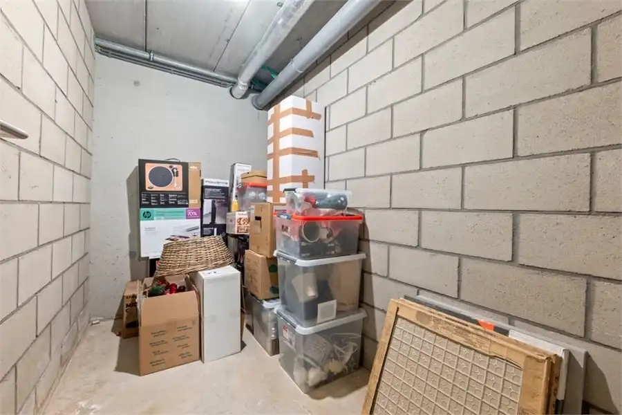 CENTRAAL GELEGEN APPARTEMENT MET RUIM TERRAS EN GARAGEBOX IN SINT-TRUIDEN foto 22