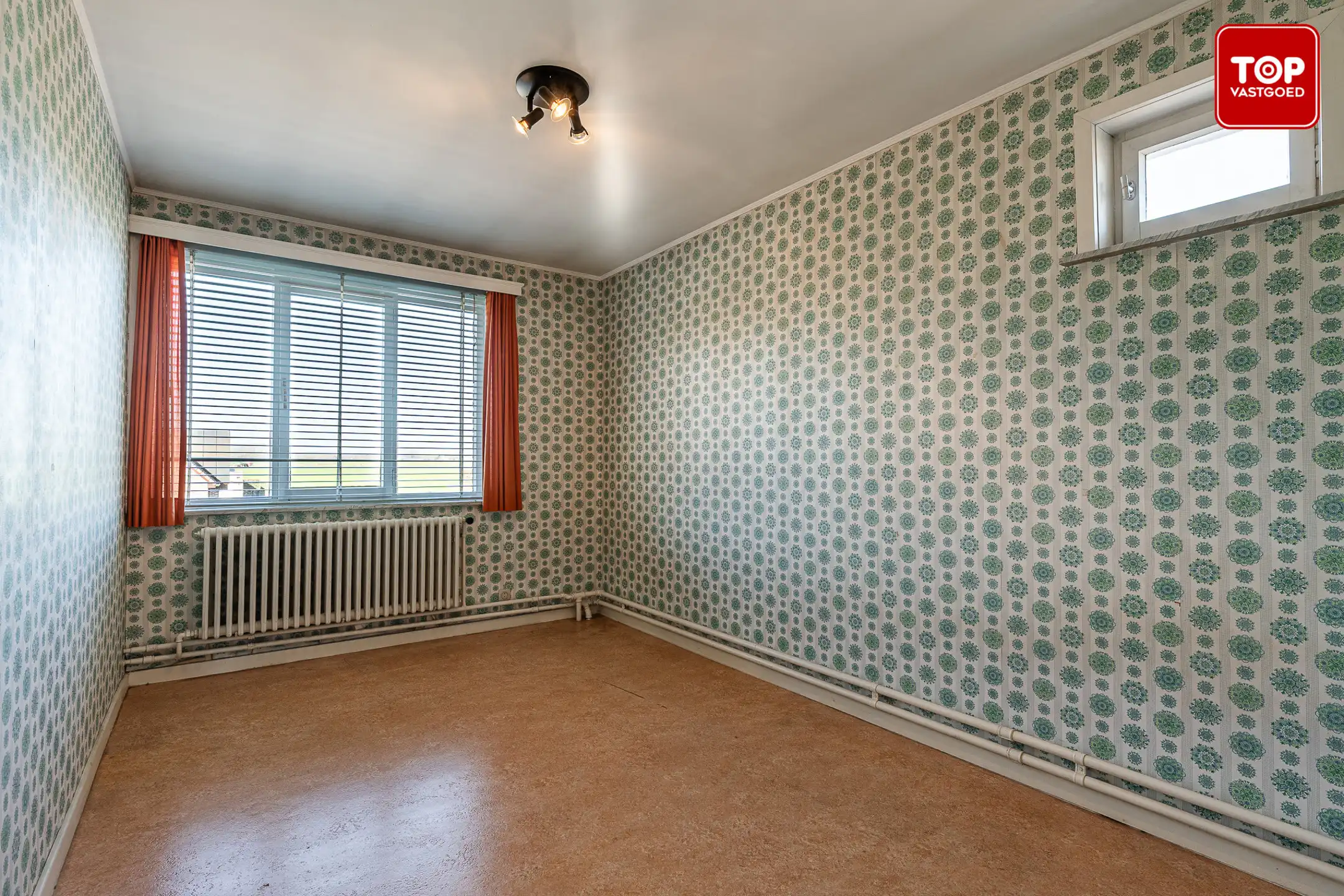 Ruime woning met uitzonderlijk potentieel op rustig gelegen perceel foto 14