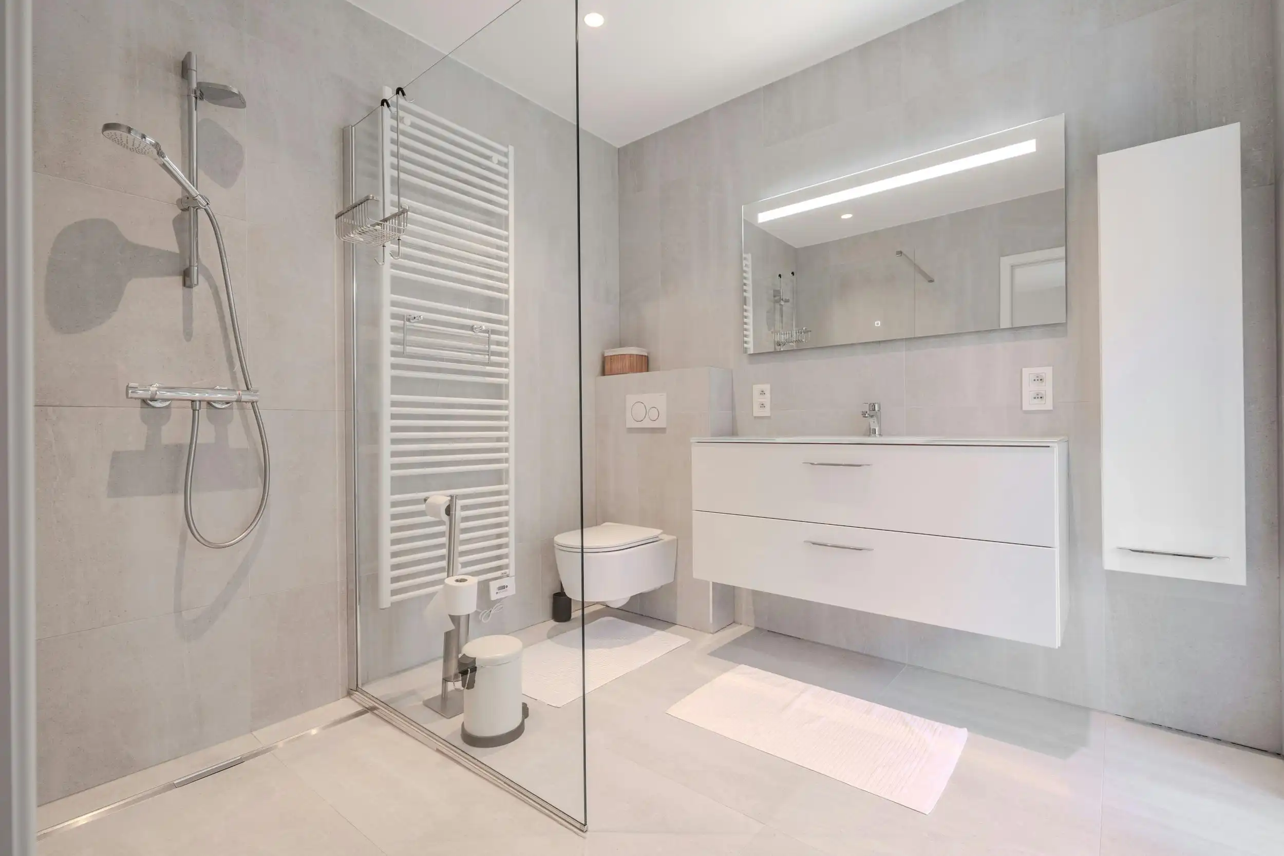 Prachtig appartement met ruim terras en zicht op Normandpark foto 9