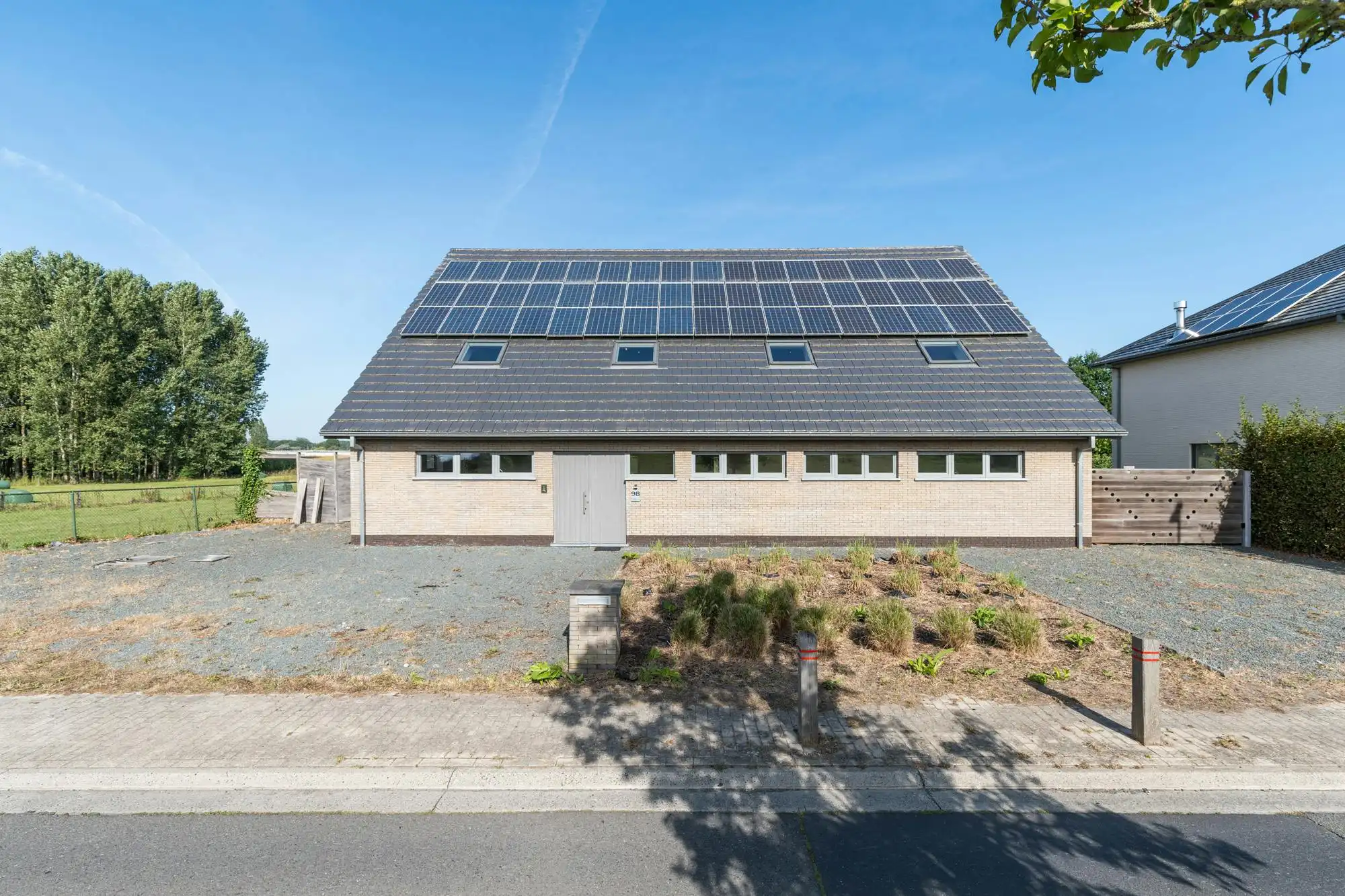 Ruime villa met tuin & 2 garages, ideaal als kangoeroewoning foto 32