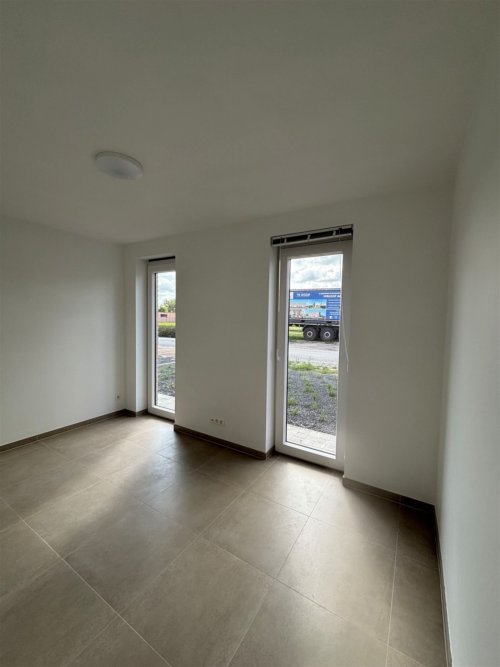 Bungalow met garage foto 15