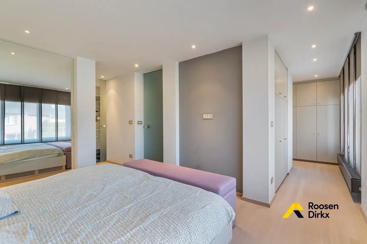 Bakkerij met luxe woonst en studio! foto 14