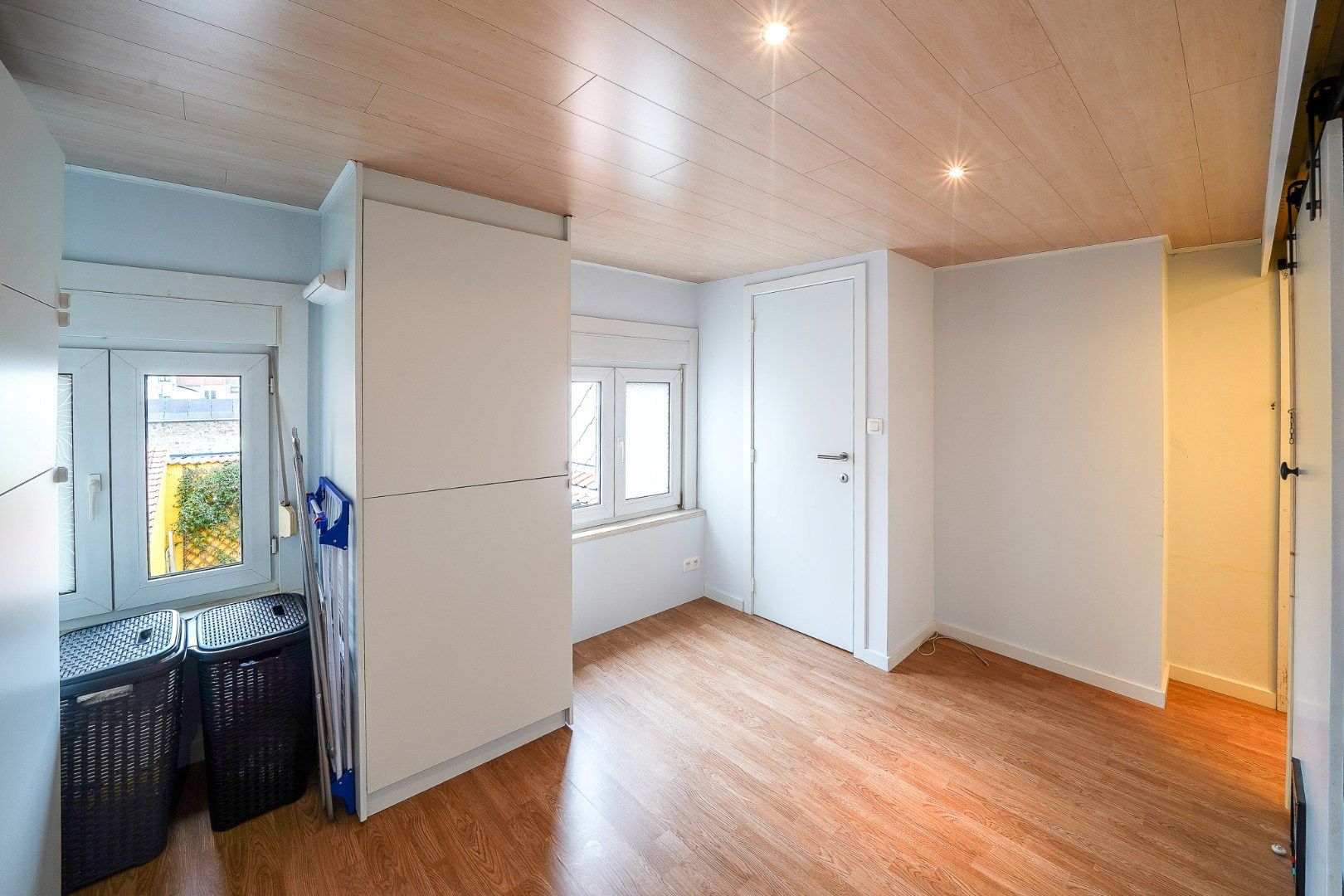 Gesloten woning met 2 slaapkamers en gezellige stadstuin foto 8