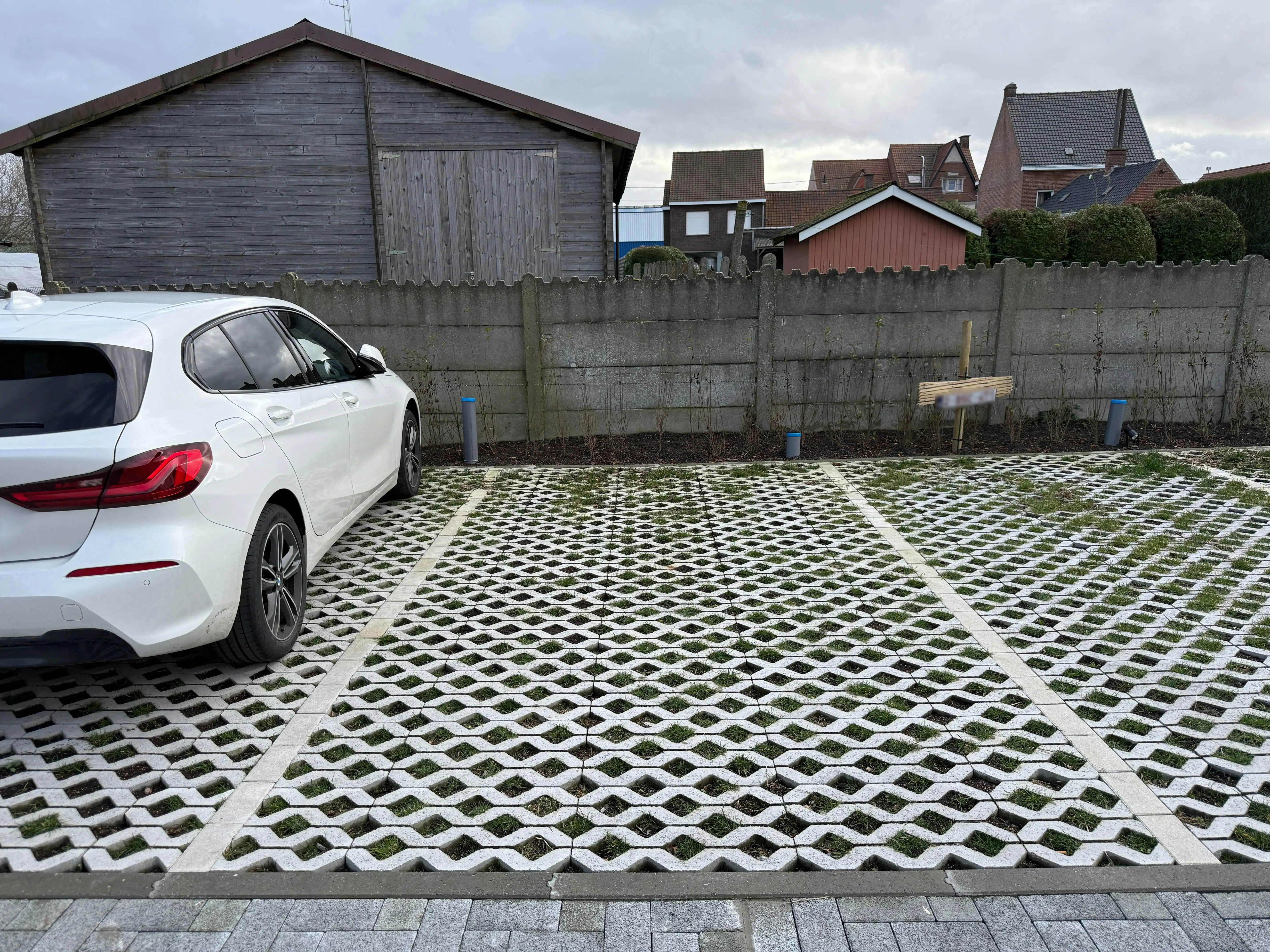 Bovengrondse staanplaats te koop nabij centrum Desselgem foto 2