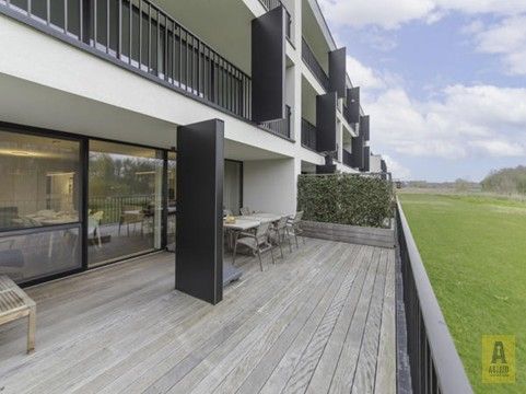 Schitteren appartement met ruim terras en open zicht! foto 10