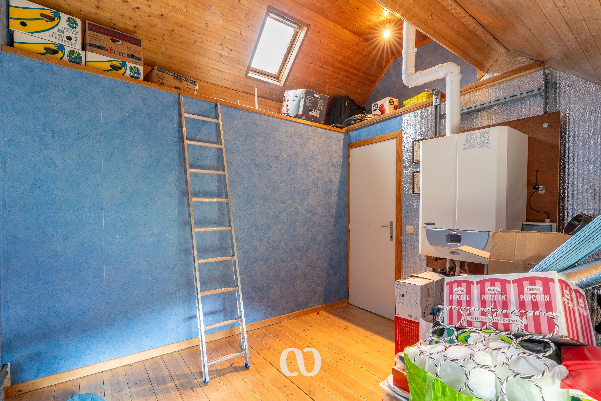 Instapklare halfopen bebouwing op topligging foto 18