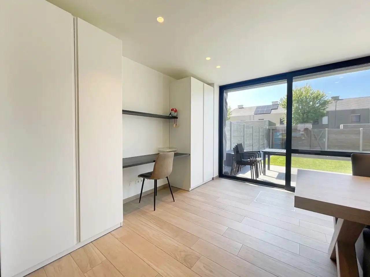 Recente woning te Diksmuide (Keiem) foto 11