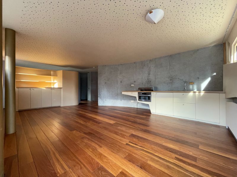 Leuk appartement in hartje Gent - tussen Coupure en oud justitiepaleis foto {{pictureIndex}}