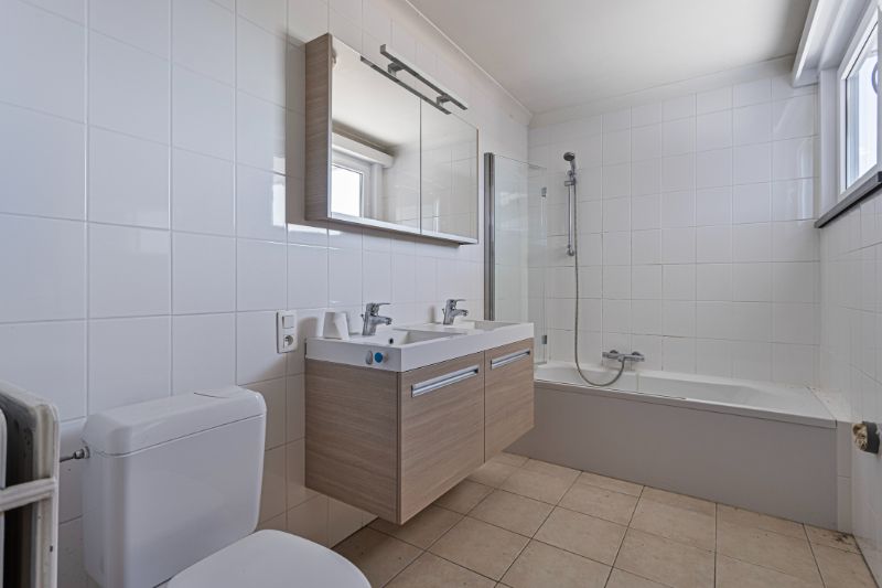 2 woningen te koop foto 16