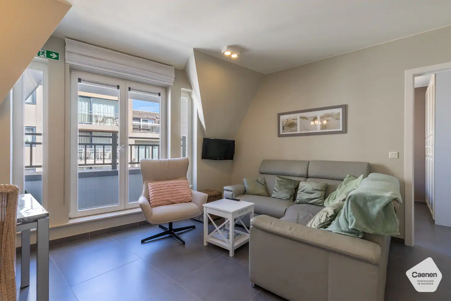 Instapklaar appartement met 1 slaapkamer + slaaphoek te Nieuwpoort foto 4