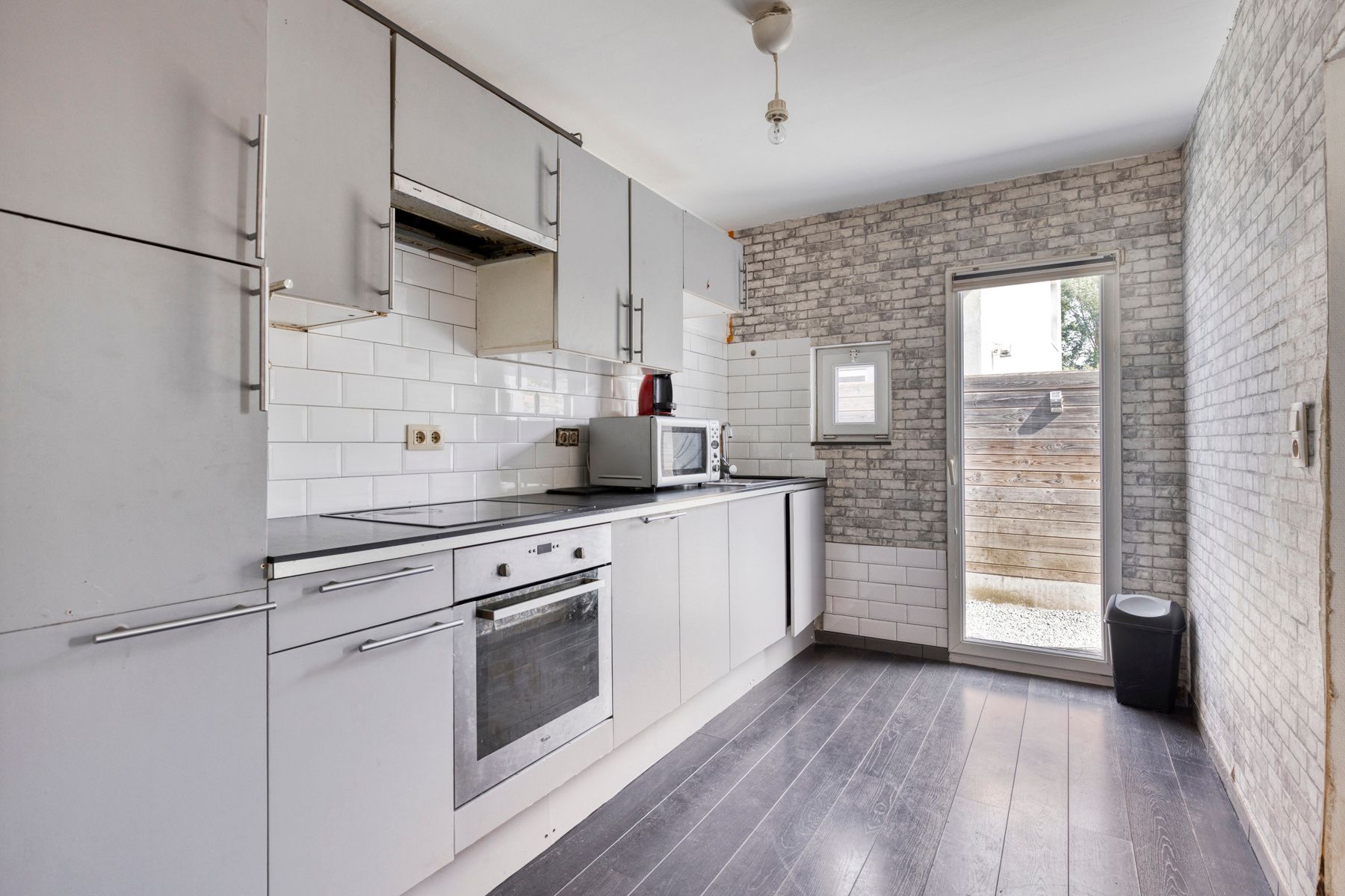 Half-open bebouwing met 3 slaapkamers en tuin! foto 7