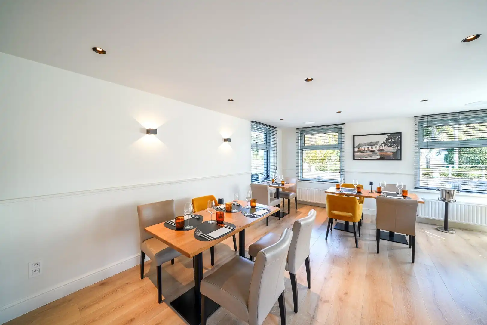 Te koop: Restaurant met woonst op toplocatie – Plassendale, Oostende foto 4