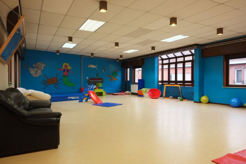 Polyvalent gebouw, momenteel buitenschoolse kinderopvang foto 32