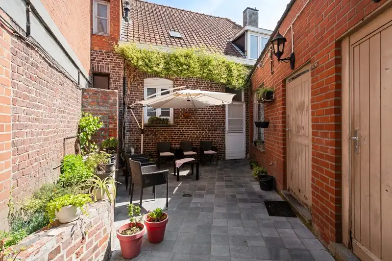 Roeselare-Beveren : charmante en ruime gezinswoning in hart van Beveren met 3 slaapkamers en toffe tuin. foto 18