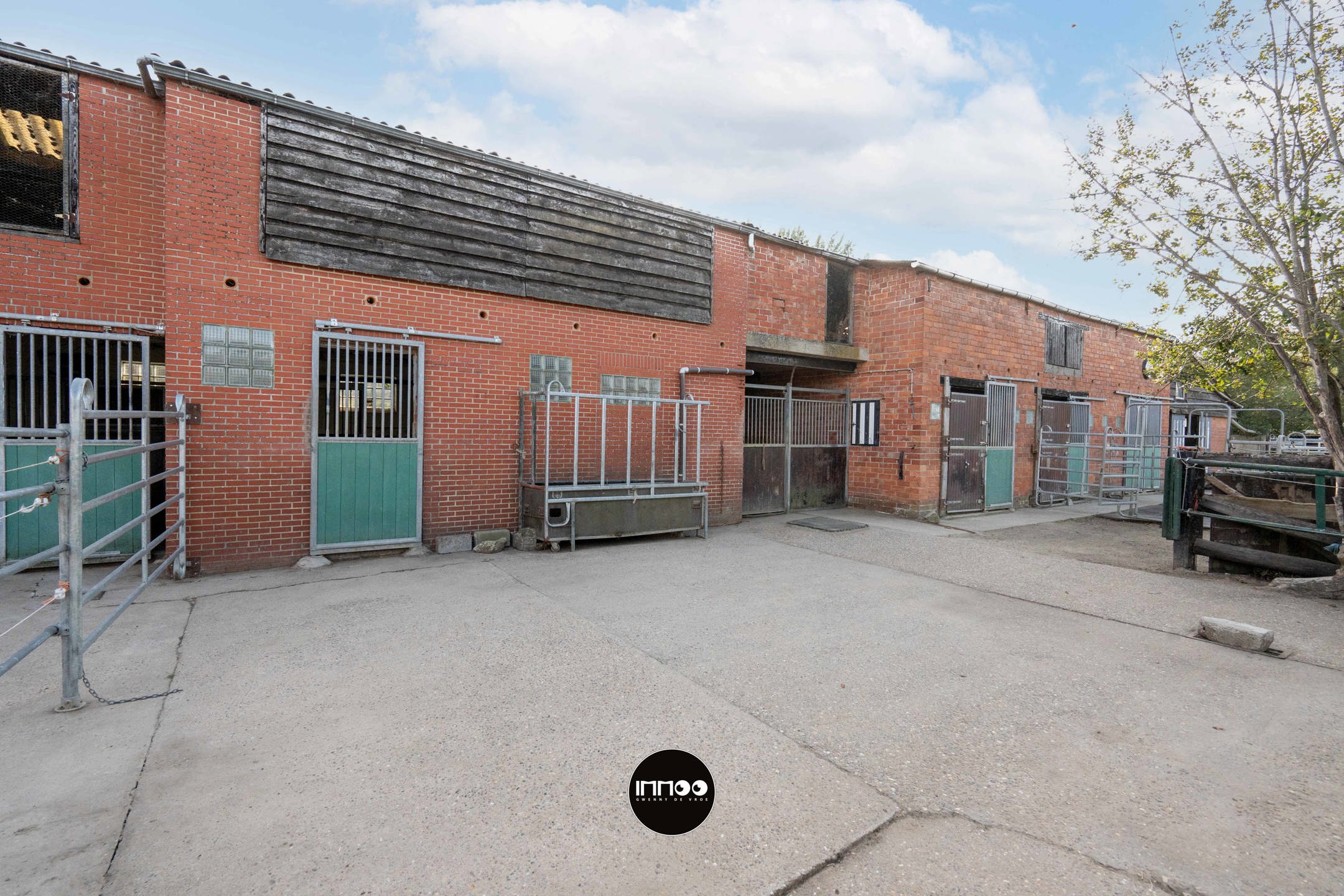 Grond te koop foto {{pictureIndex}}