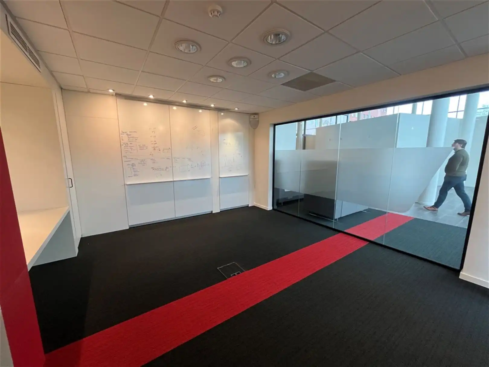 Kantoorgebouw vanaf 290m² foto 10