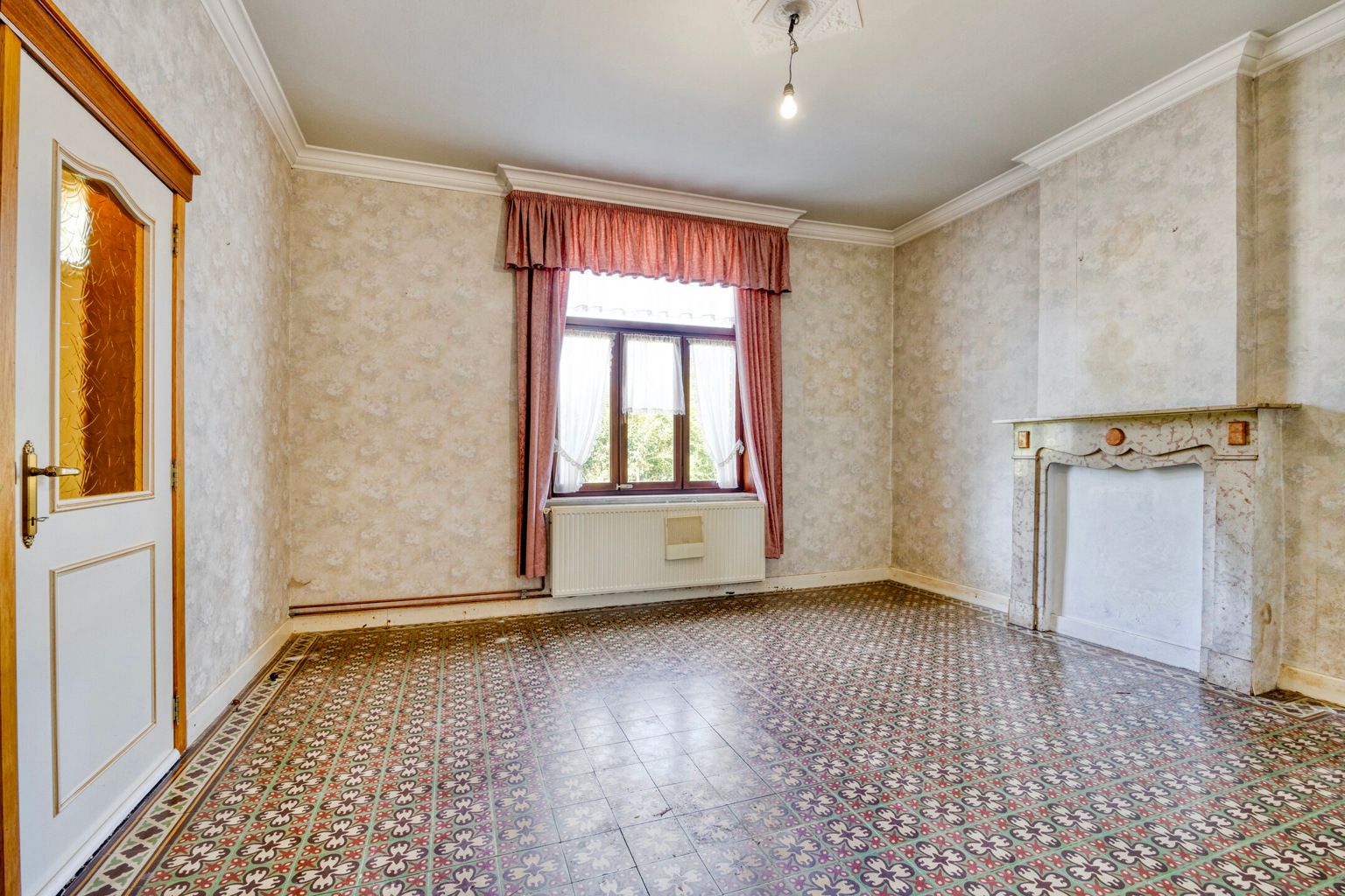 WONING MET NIET VERPACHTE WEILANDEN EN STALLINGEN foto 8