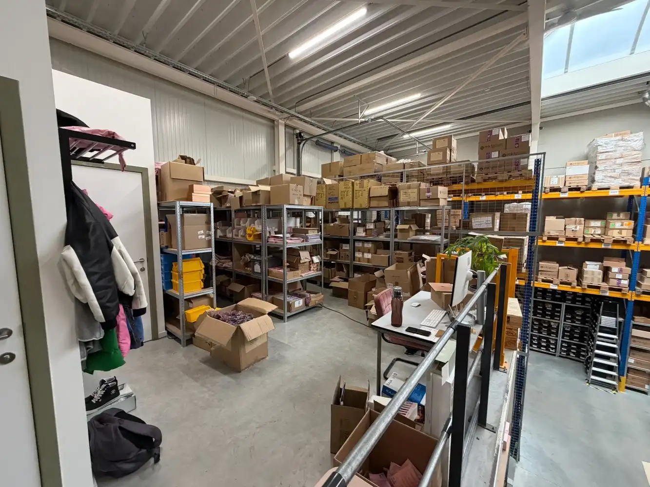 KMO-unit 144m² met mezzanine foto 16